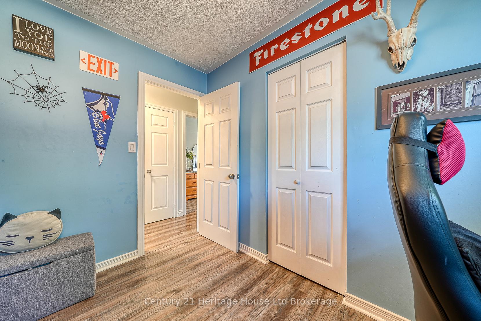 Photo 16 of 12 Steele Street, St. Thomas — HOMEH