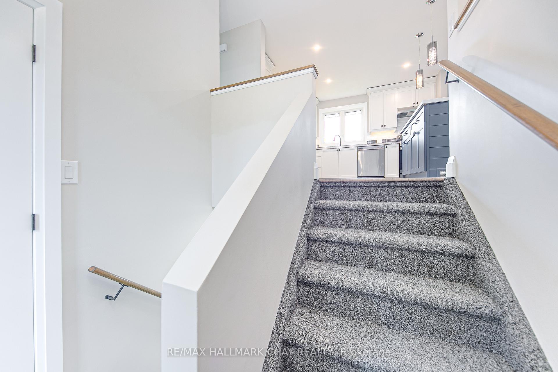 Photo 24 of 622 Scarlett Line, Springwater, Rural Springwater — HOMEH
