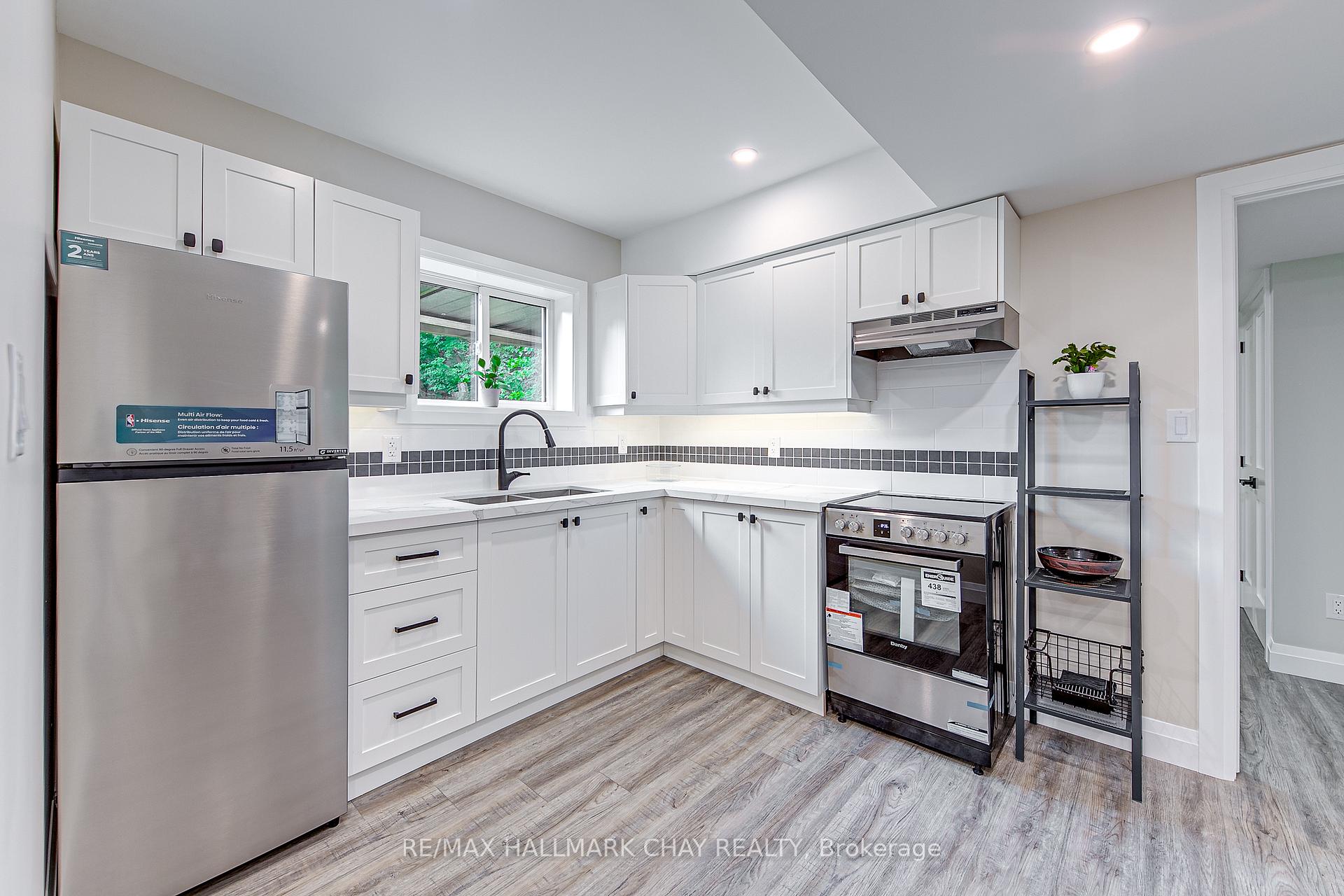 Photo 25 of 622 Scarlett Line, Springwater, Rural Springwater — HOMEH