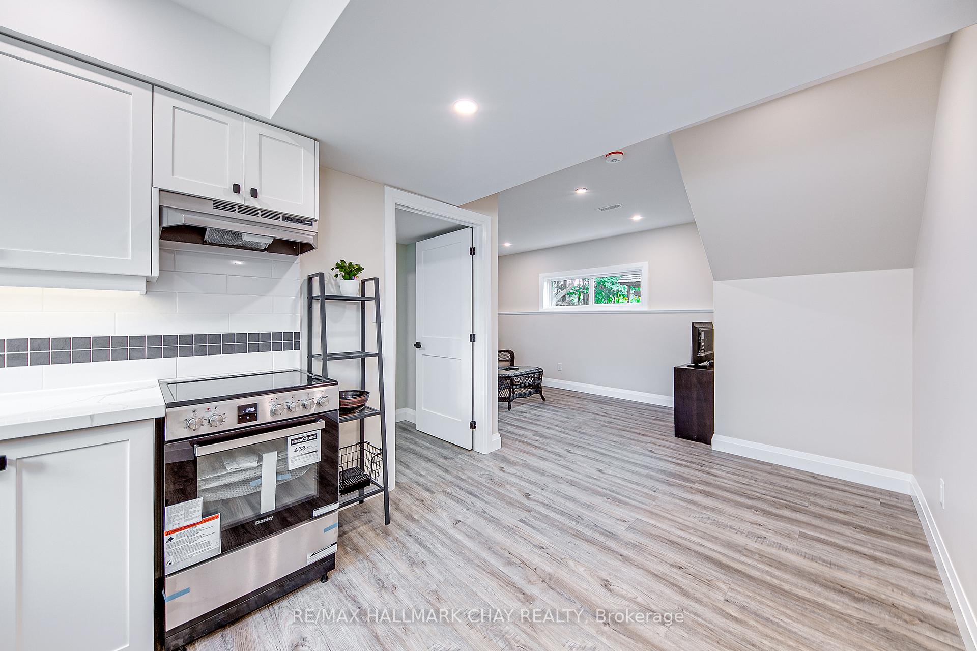 Photo 26 of 622 Scarlett Line, Springwater, Rural Springwater — HOMEH