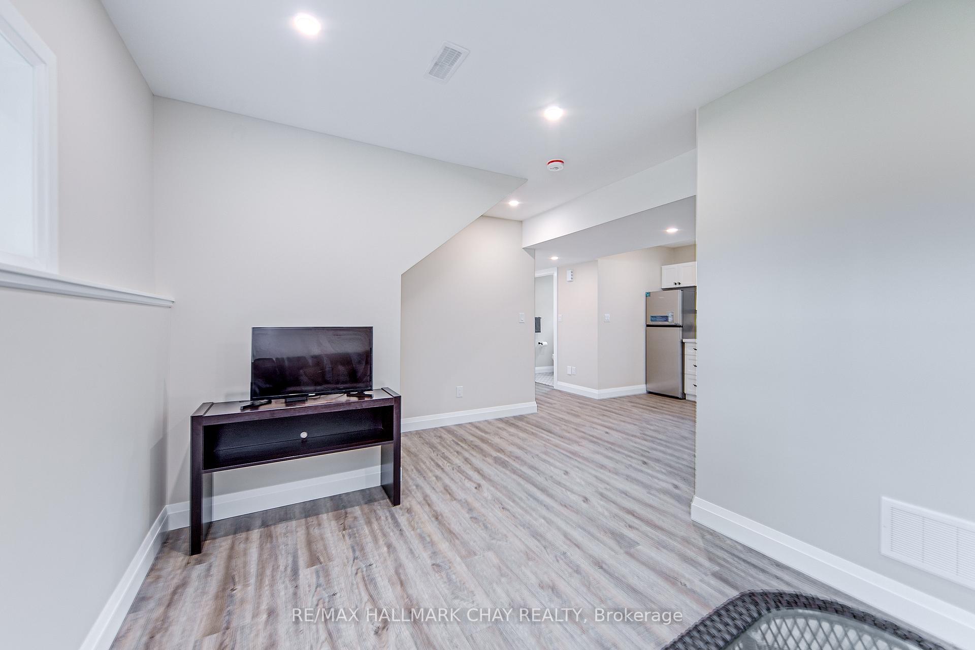 Photo 28 of 622 Scarlett Line, Springwater, Rural Springwater — HOMEH