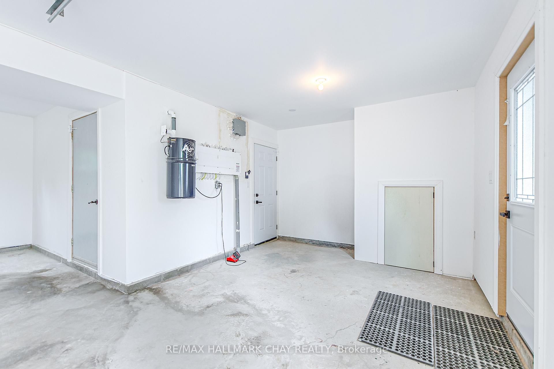 Photo 36 of 622 Scarlett Line, Springwater, Rural Springwater — HOMEH