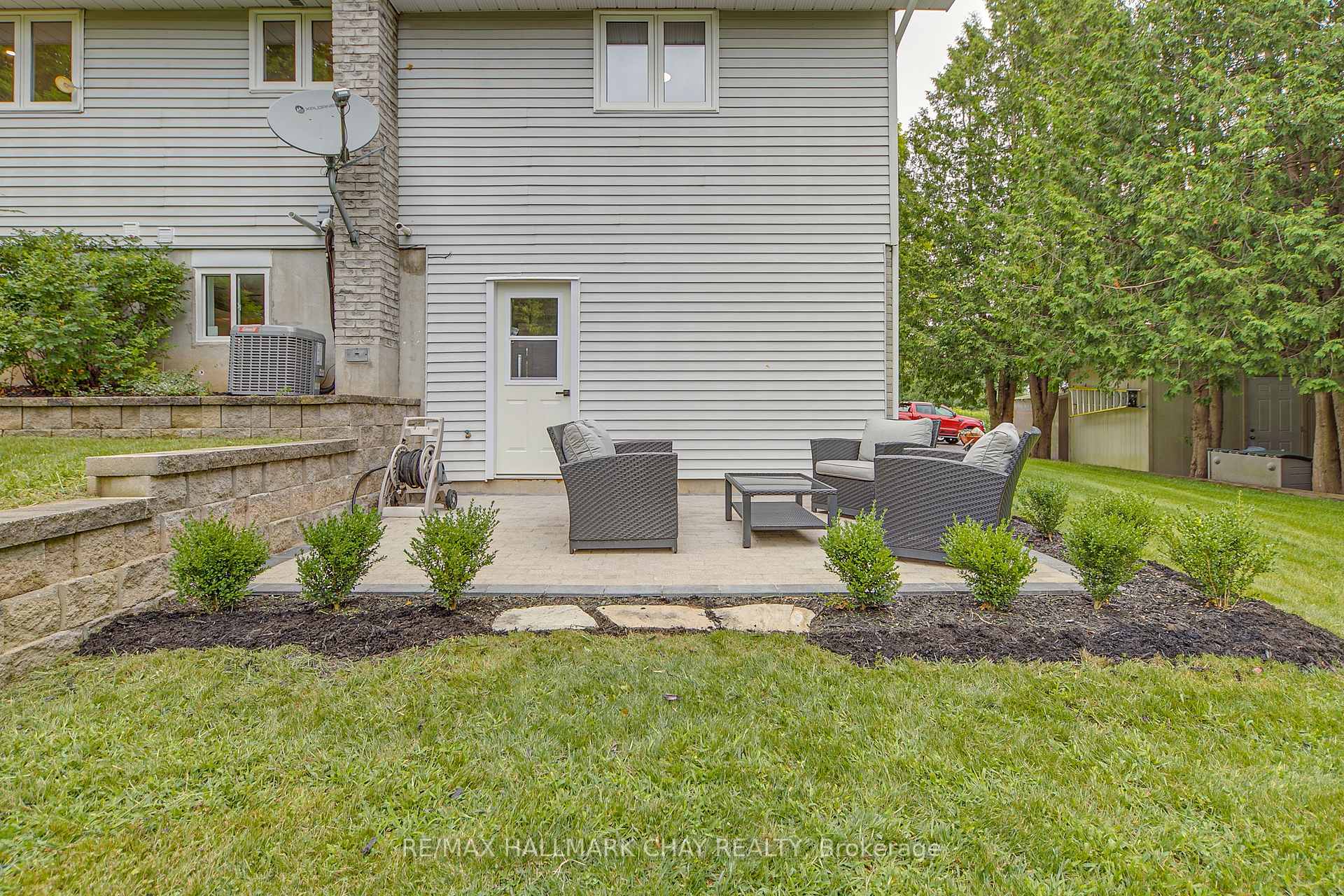 Photo 43 of 622 Scarlett Line, Springwater, Rural Springwater — HOMEH