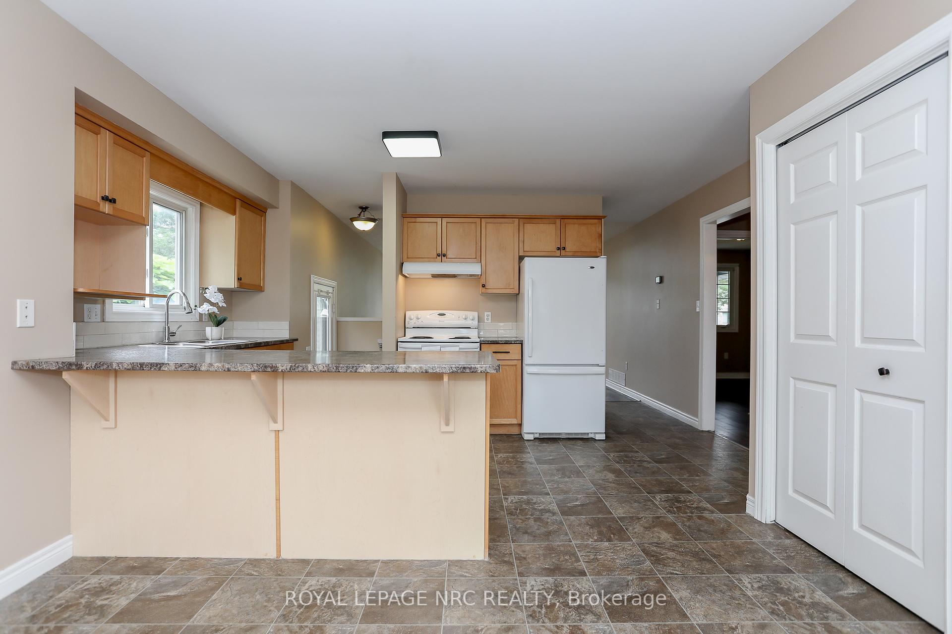 Photo 11 of 11 Goldenrod Court, St. Thomas — HOMEH