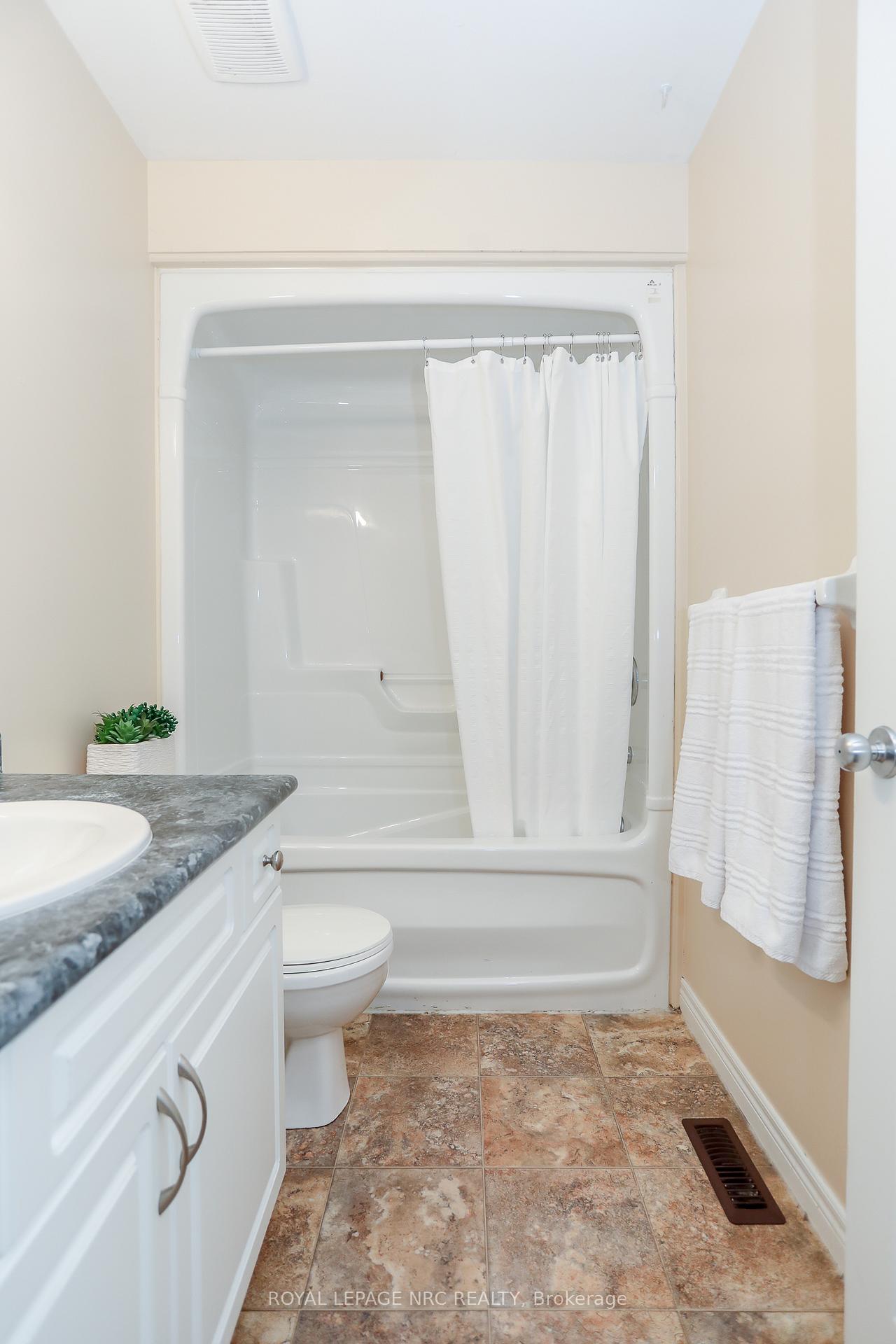 Photo 15 of 11 Goldenrod Court, St. Thomas — HOMEH