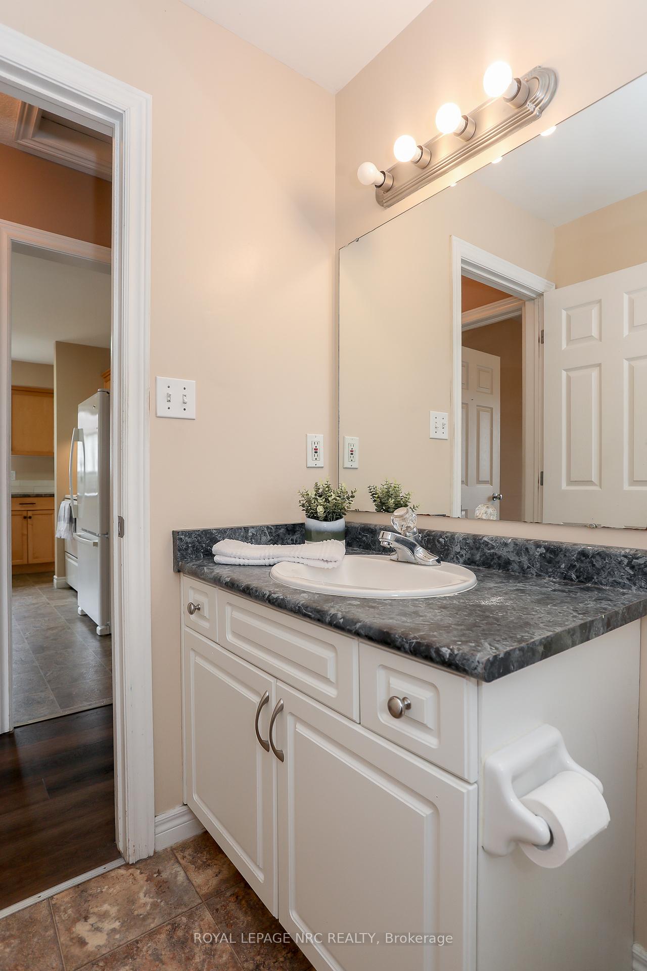 Photo 16 of 11 Goldenrod Court, St. Thomas — HOMEH