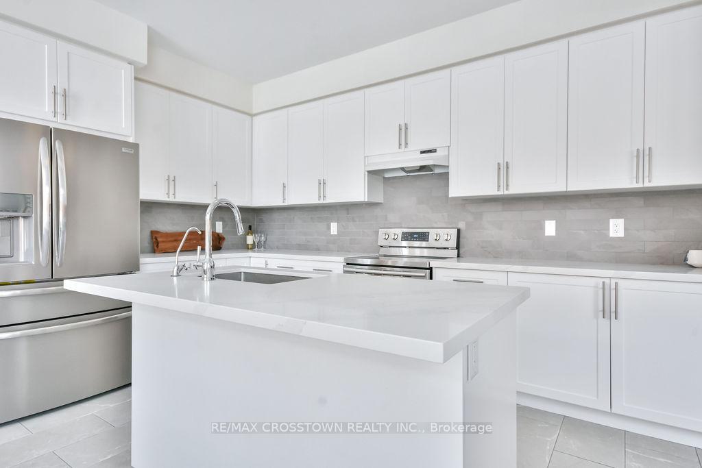 Photo 16 of 3 Samuel Crescent, Springwater, Centre Vespra — HOMEH