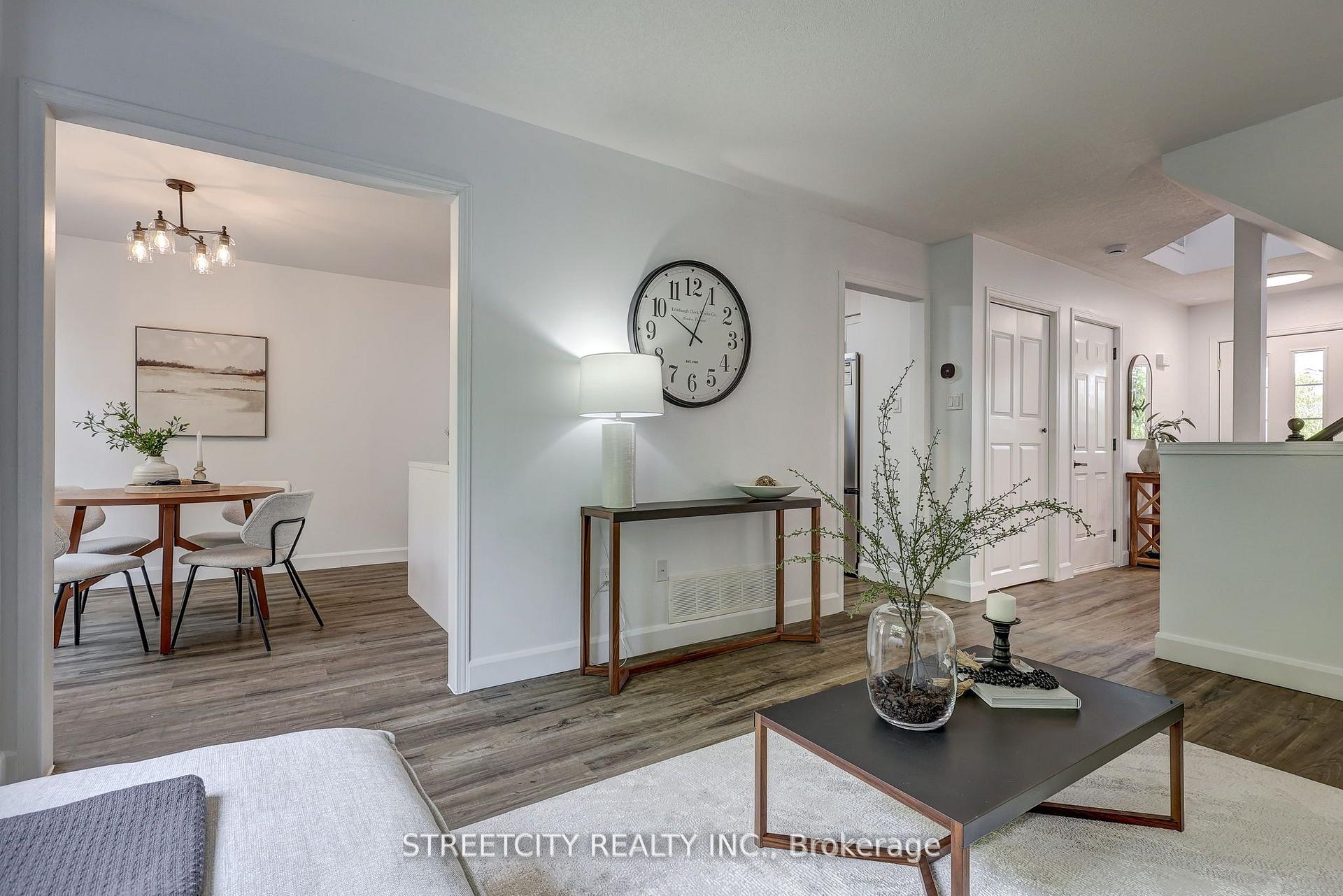 Photo 8 of 25 Axford Parkway, St. Thomas — HOMEH