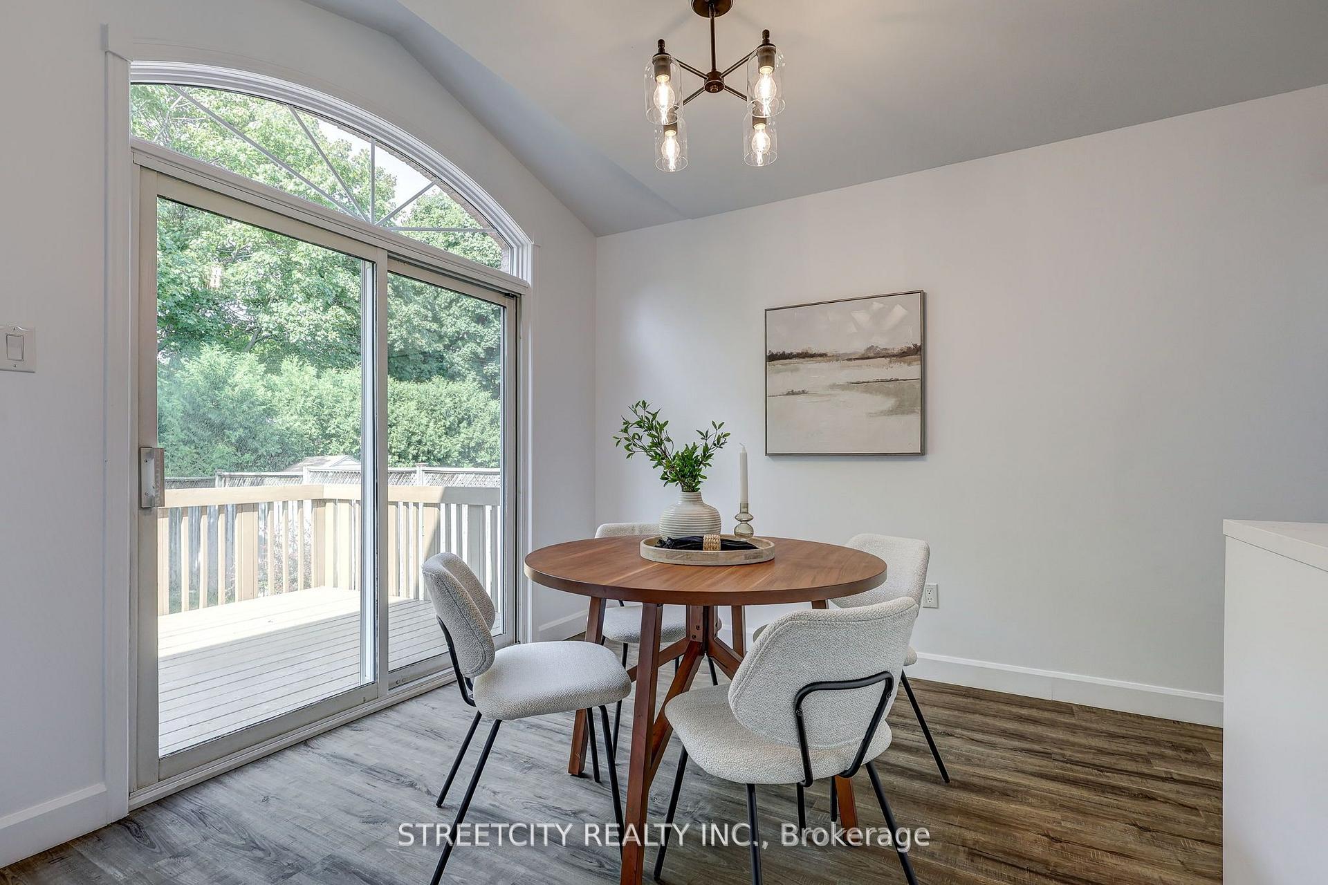Photo 15 of 25 Axford Parkway, St. Thomas — HOMEH