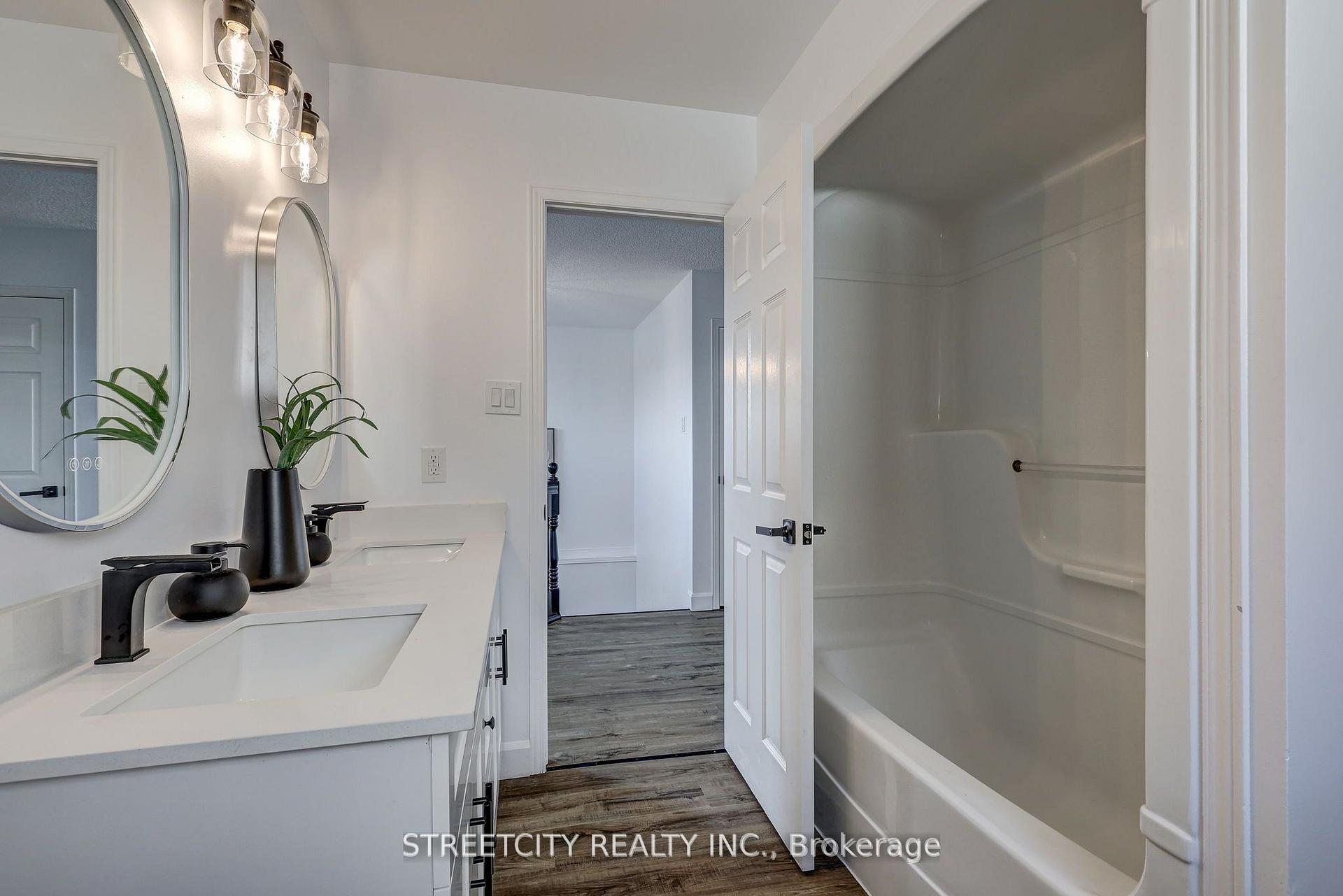 Photo 26 of 25 Axford Parkway, St. Thomas — HOMEH