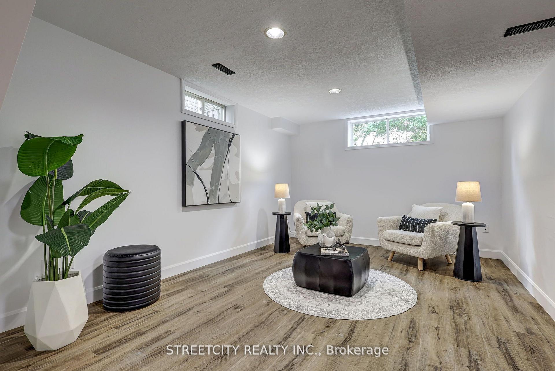Photo 28 of 25 Axford Parkway, St. Thomas — HOMEH