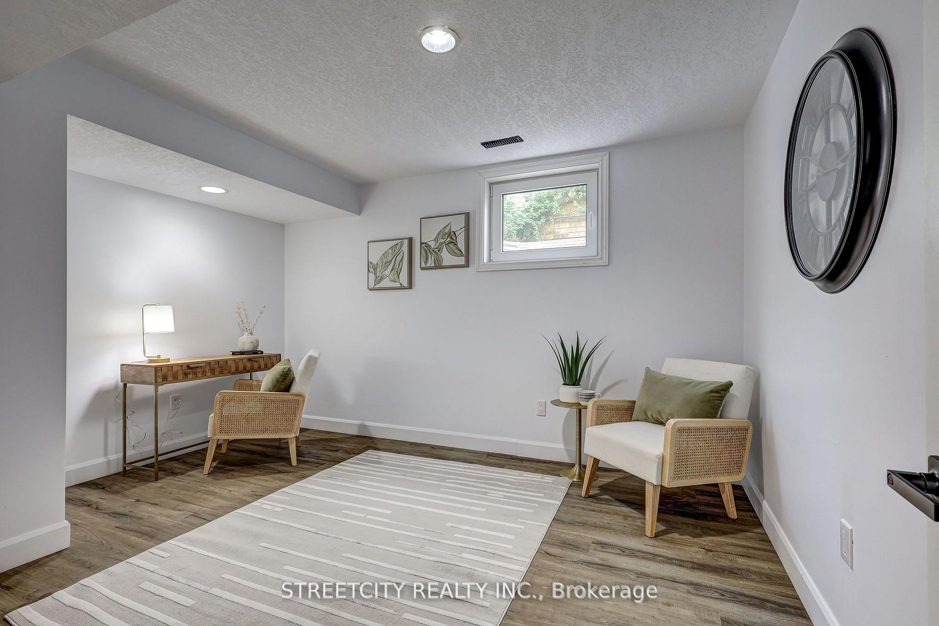 Photo 31 of 25 Axford Parkway, St. Thomas — HOMEH