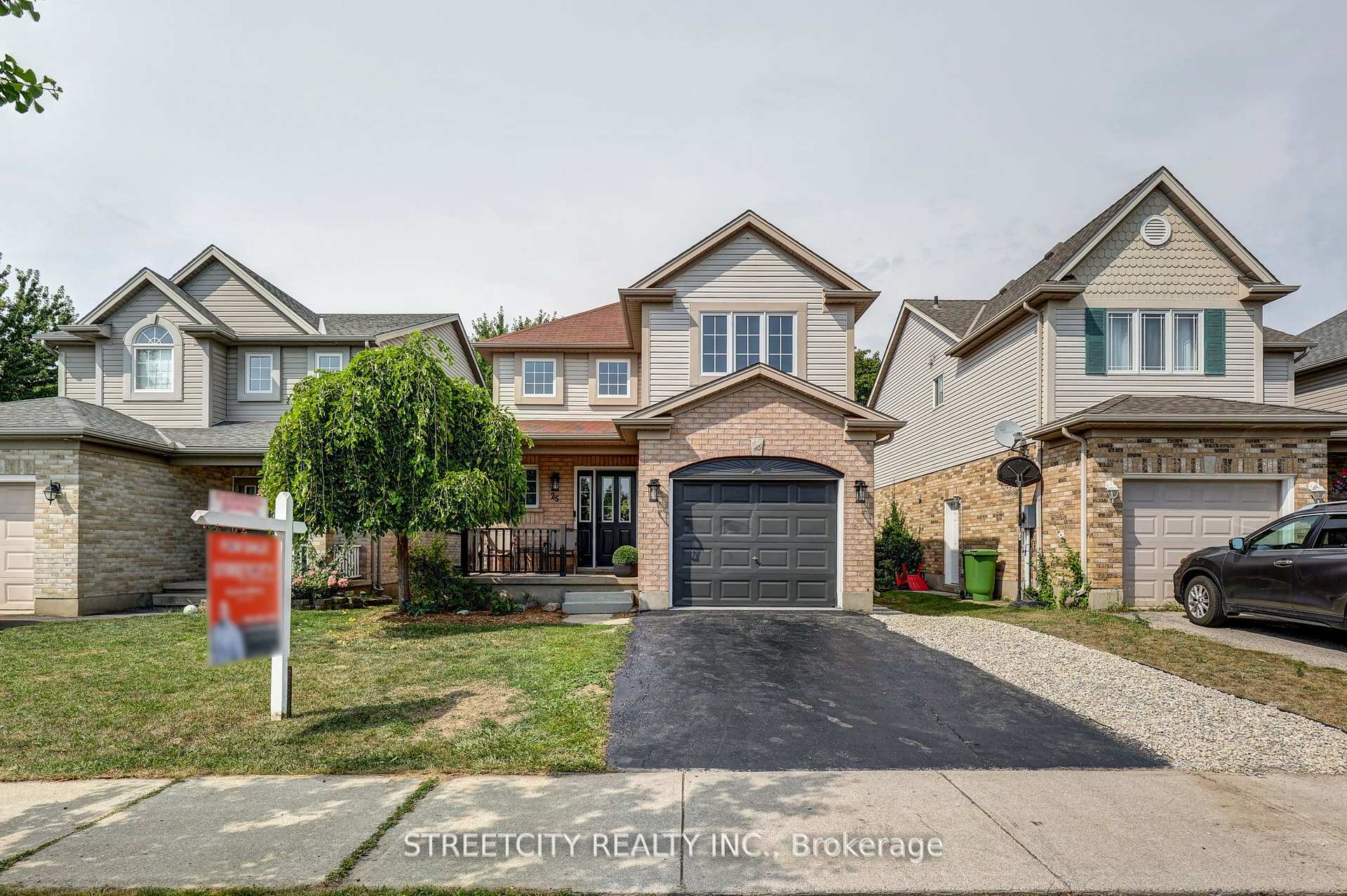 Photo 43 of 25 Axford Parkway, St. Thomas — HOMEH