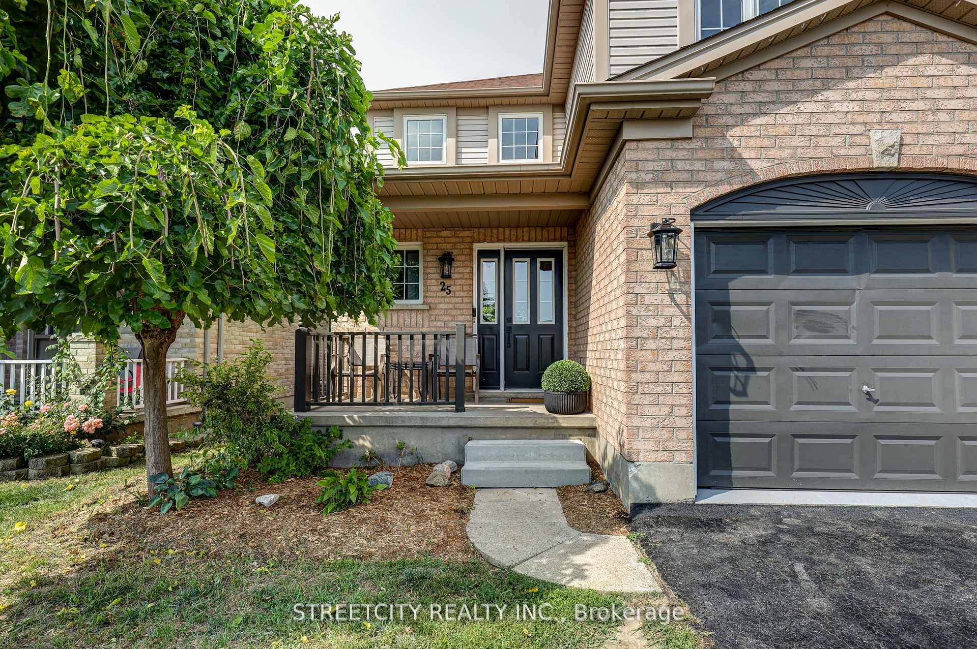 Photo 45 of 25 Axford Parkway, St. Thomas — HOMEH