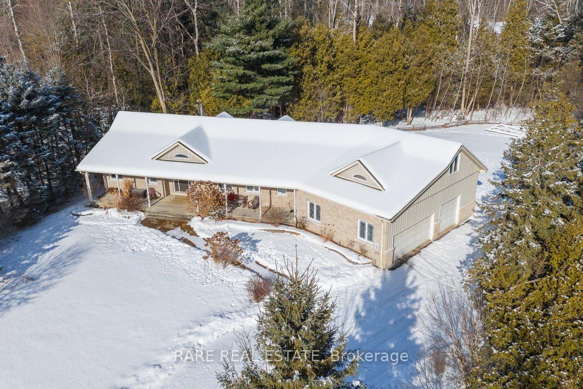 Photo 1 of 47 Parr Boulevard, Springwater, Rural Springwater — HOMEH