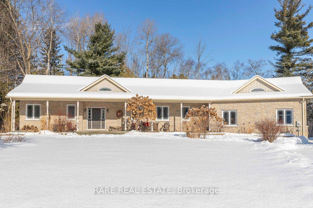 Photo 3 of 47 Parr Boulevard, Springwater, Rural Springwater — HOMEH