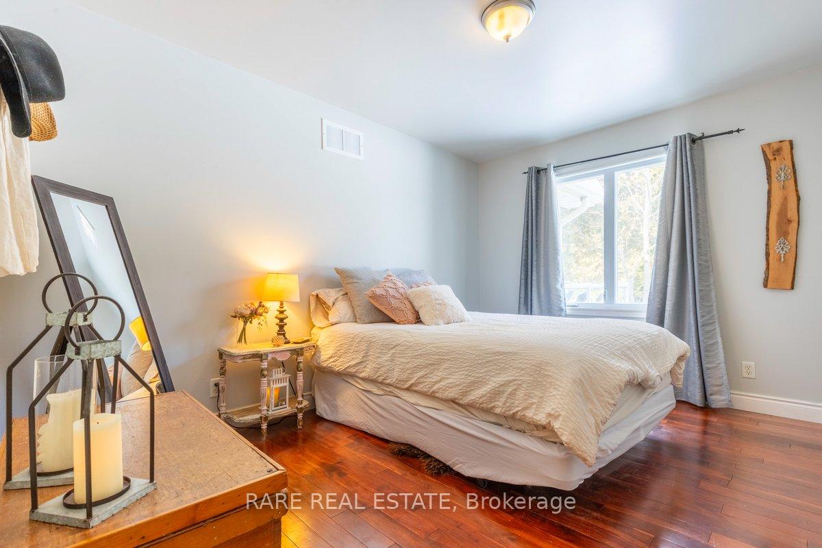 Photo 15 of 47 Parr Boulevard, Springwater, Rural Springwater — HOMEH