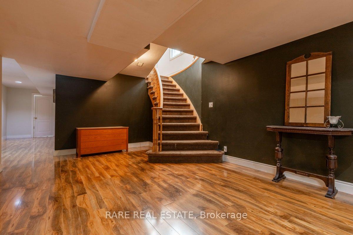 Photo 23 of 47 Parr Boulevard, Springwater, Rural Springwater — HOMEH