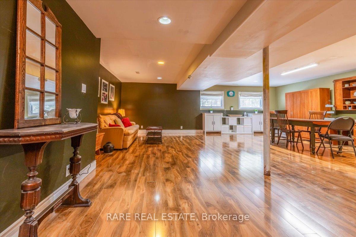 Photo 24 of 47 Parr Boulevard, Springwater, Rural Springwater — HOMEH