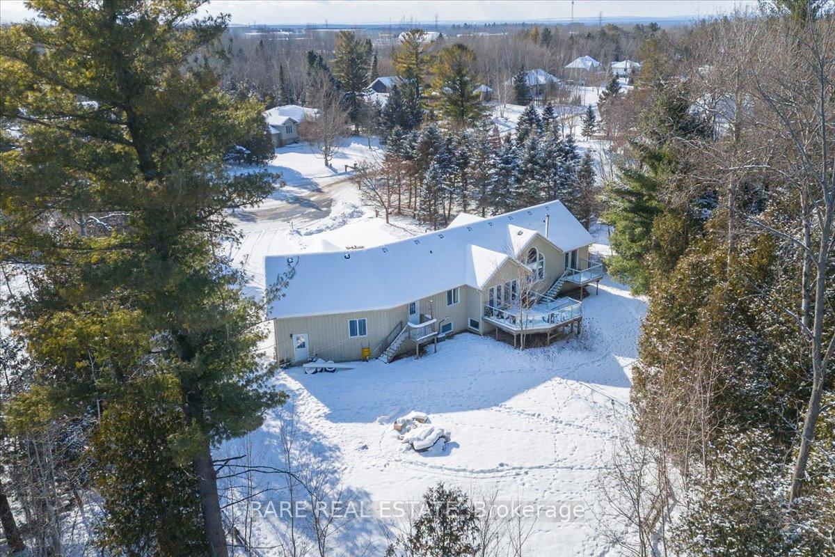 Photo 34 of 47 Parr Boulevard, Springwater, Rural Springwater — HOMEH