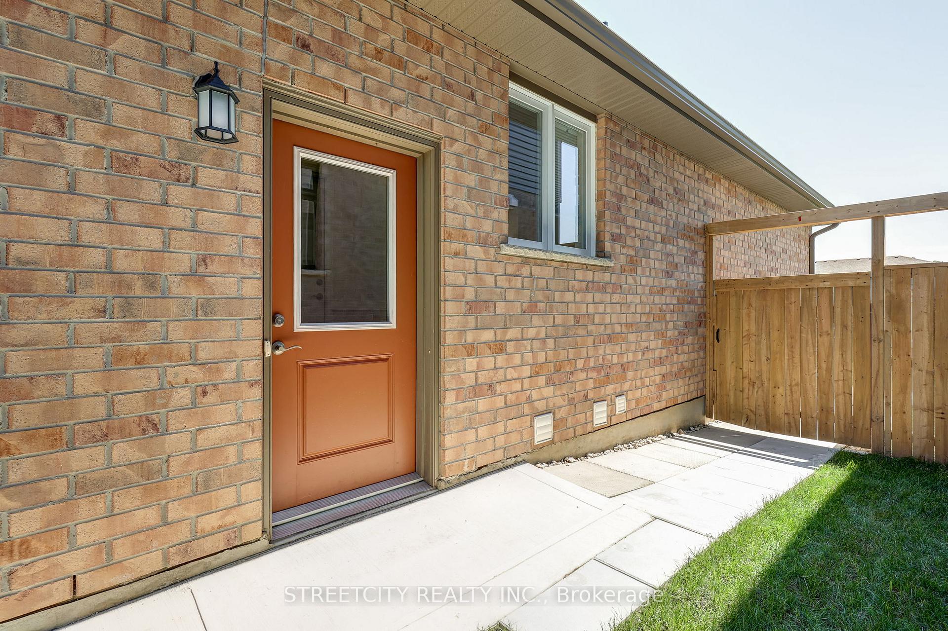 Photo 30 of 70 Acorn Trail, St. Thomas — HOMEH
