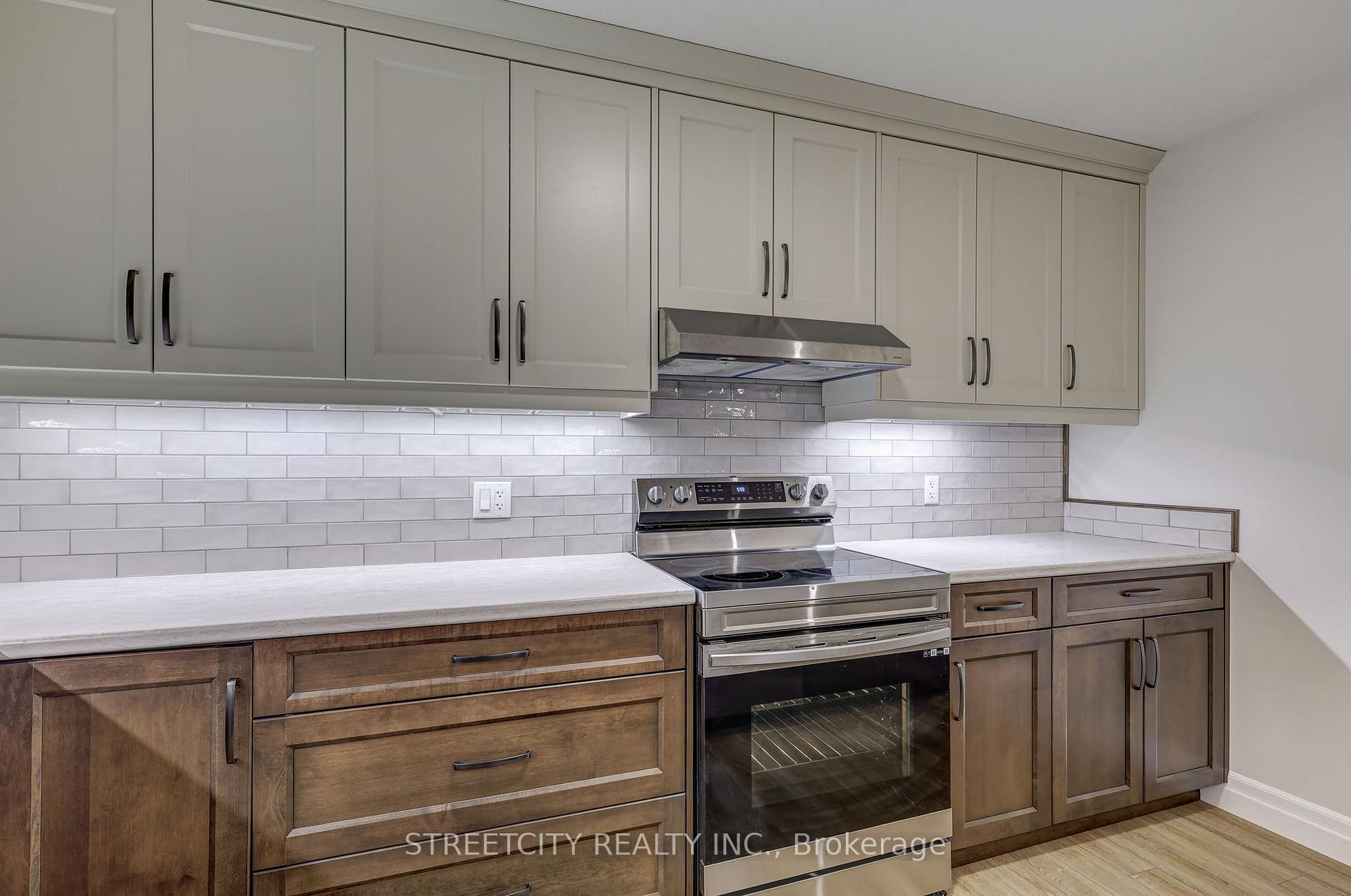 Photo 37 of 70 Acorn Trail, St. Thomas — HOMEH