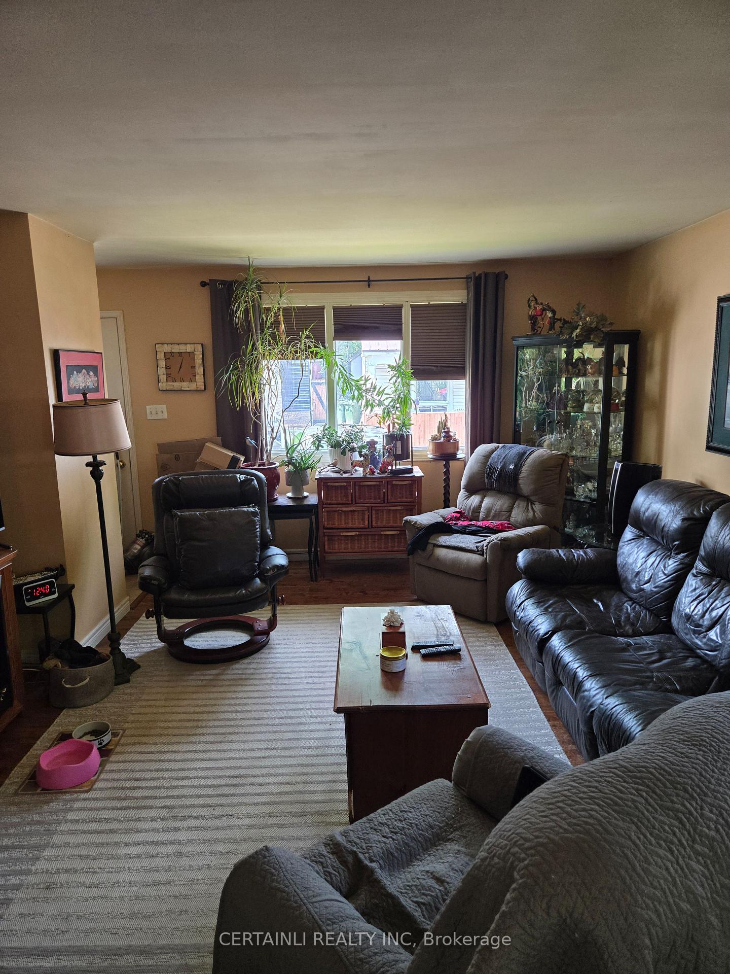 Photo 7 of 15 Penwarden Street, St. Thomas — HOMEH