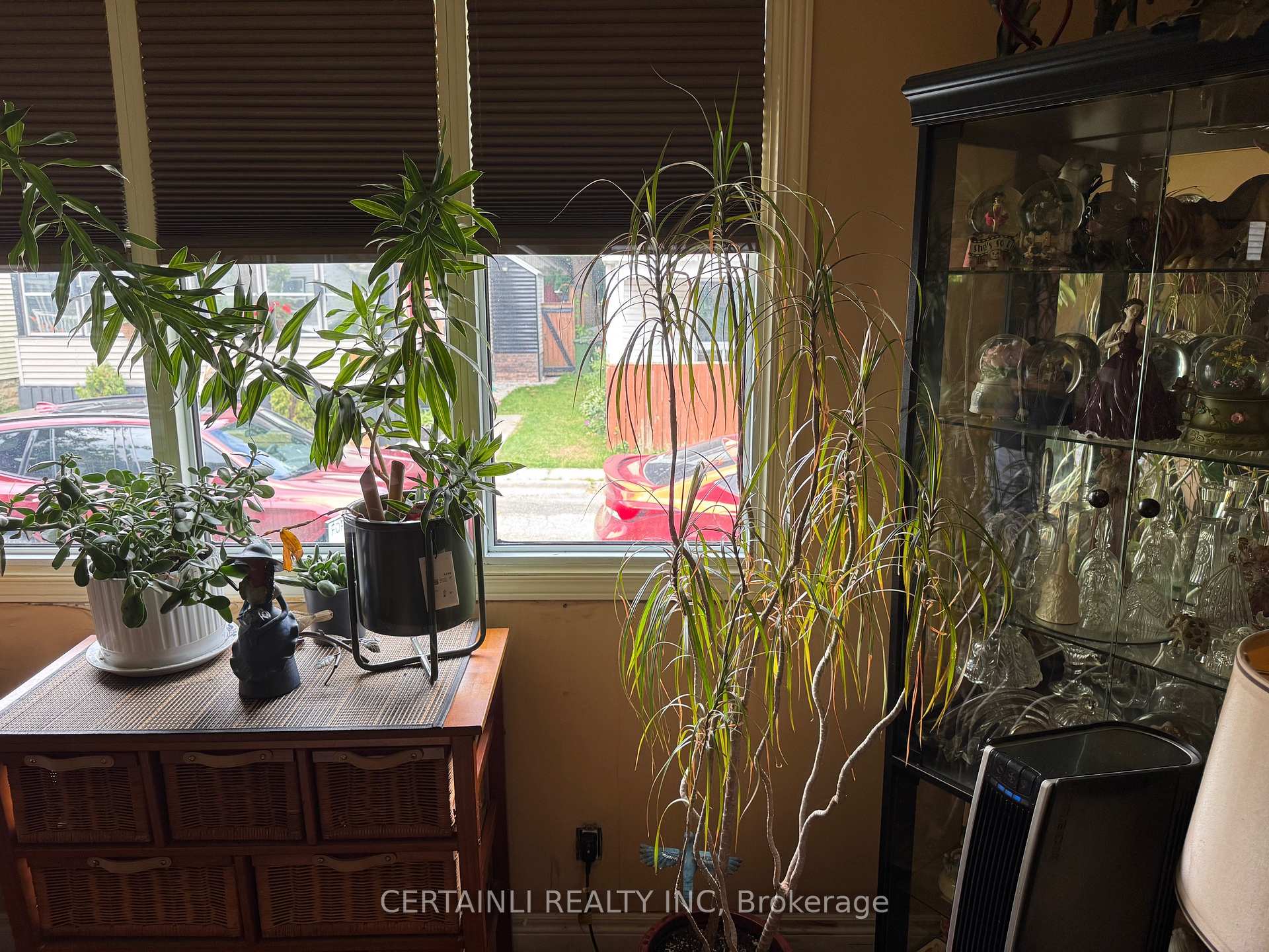 Photo 11 of 15 Penwarden Street, St. Thomas — HOMEH