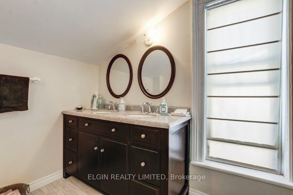 Photo 14 of 176 Wellington Street, St. Thomas — HOMEH