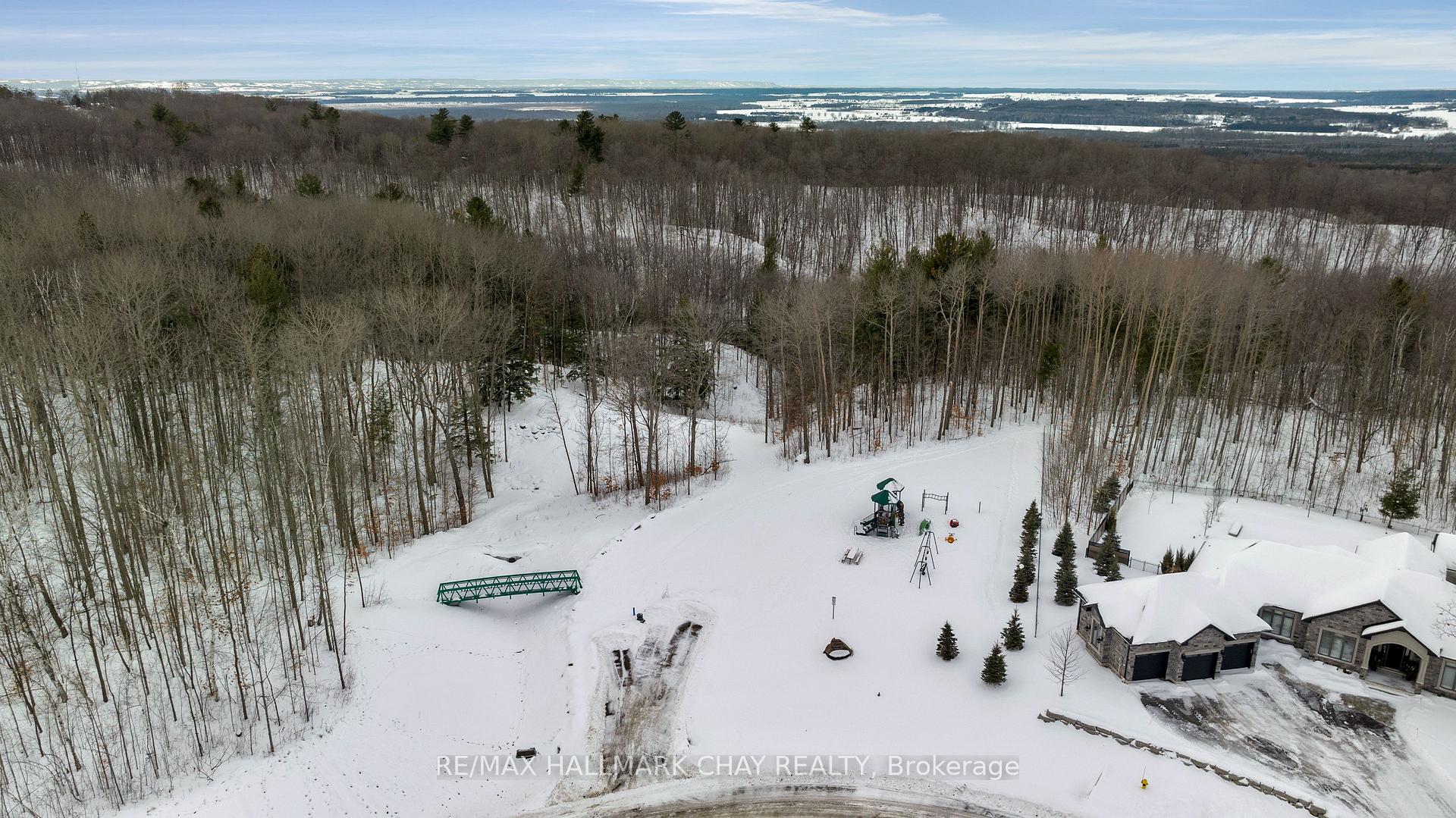 Photo 36 of 24 Glenna Trail, Springwater, Snow Valley — HOMEH