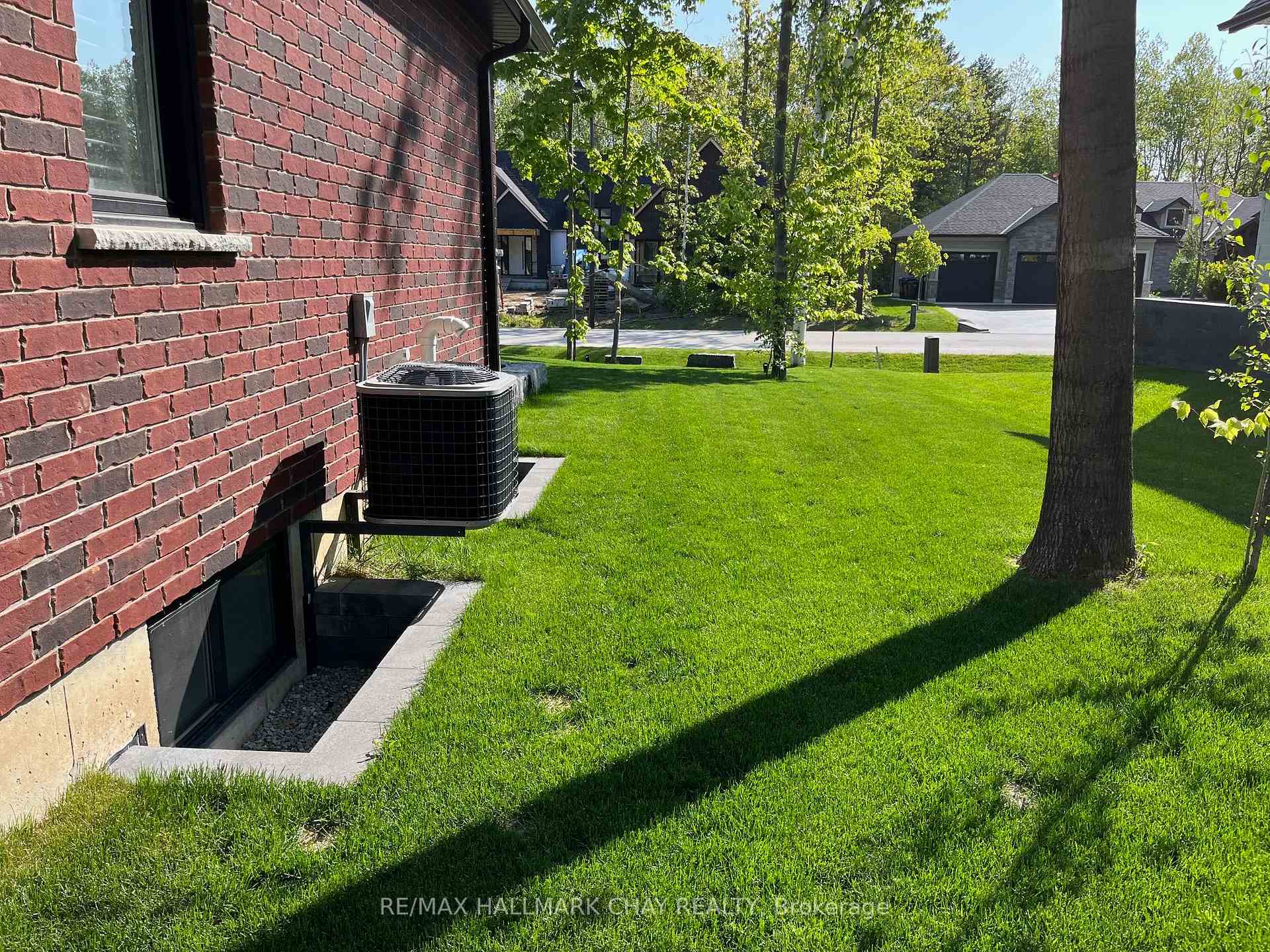 Photo 38 of 24 Glenna Trail, Springwater, Snow Valley — HOMEH