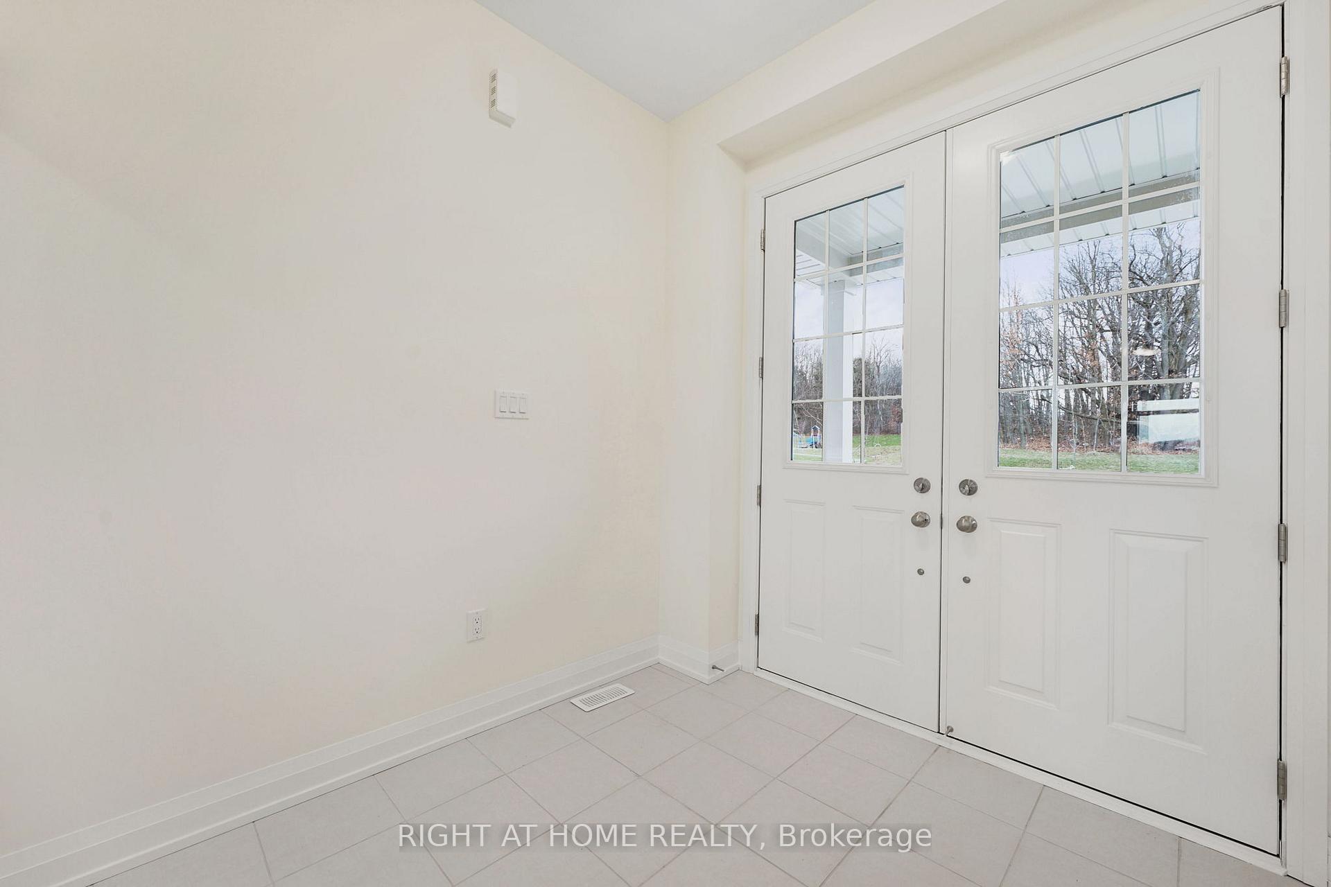 Photo 3 of 66 Bearberry Road, Springwater, Midhurst — HOMEH
