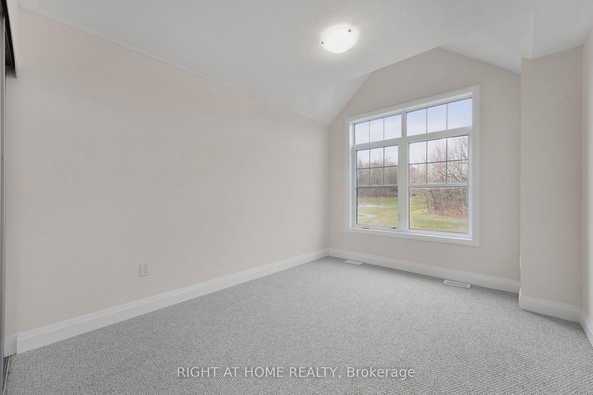 Photo 5 of 66 Bearberry Road, Springwater, Midhurst — HOMEH