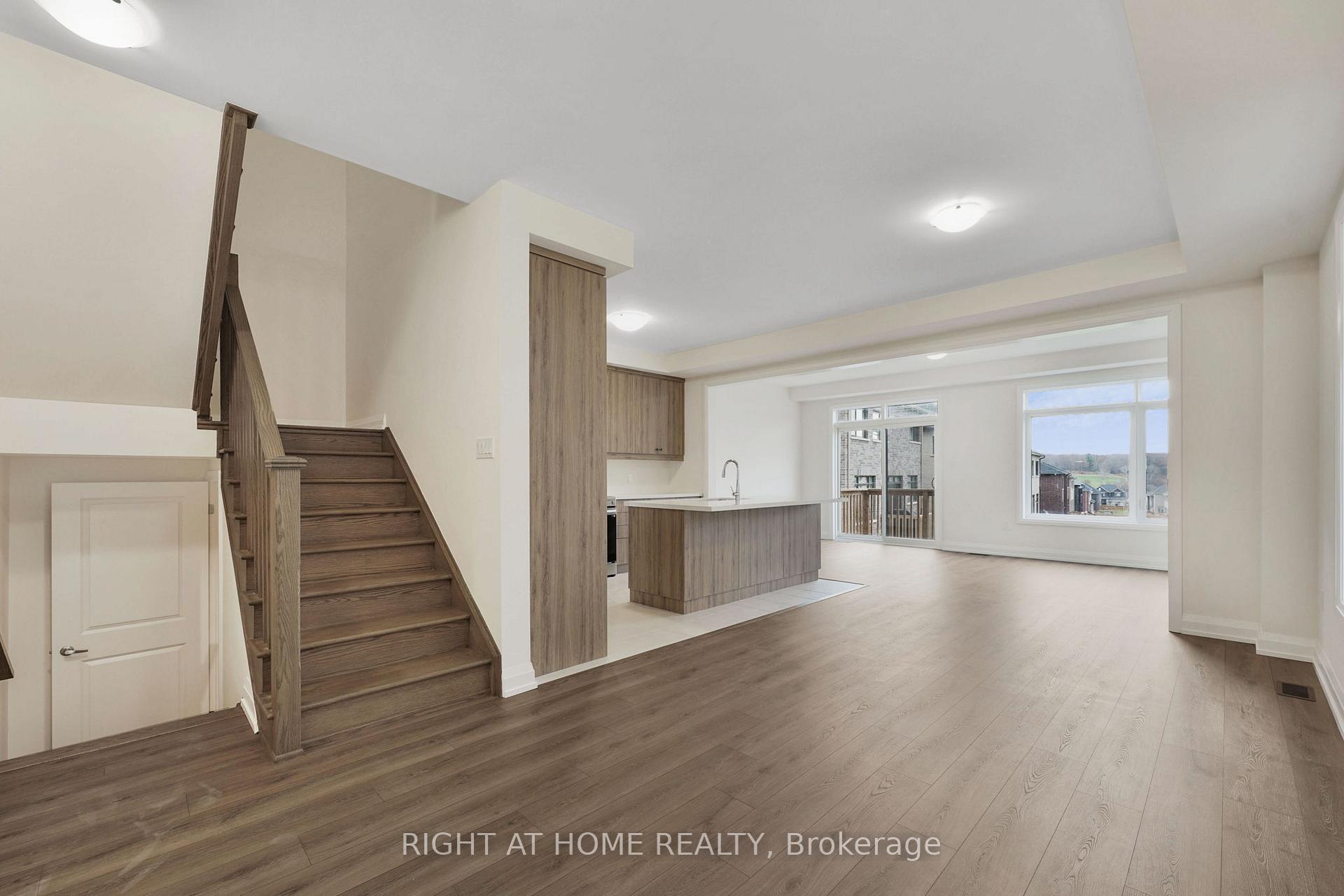 Photo 12 of 66 Bearberry Road, Springwater, Midhurst — HOMEH