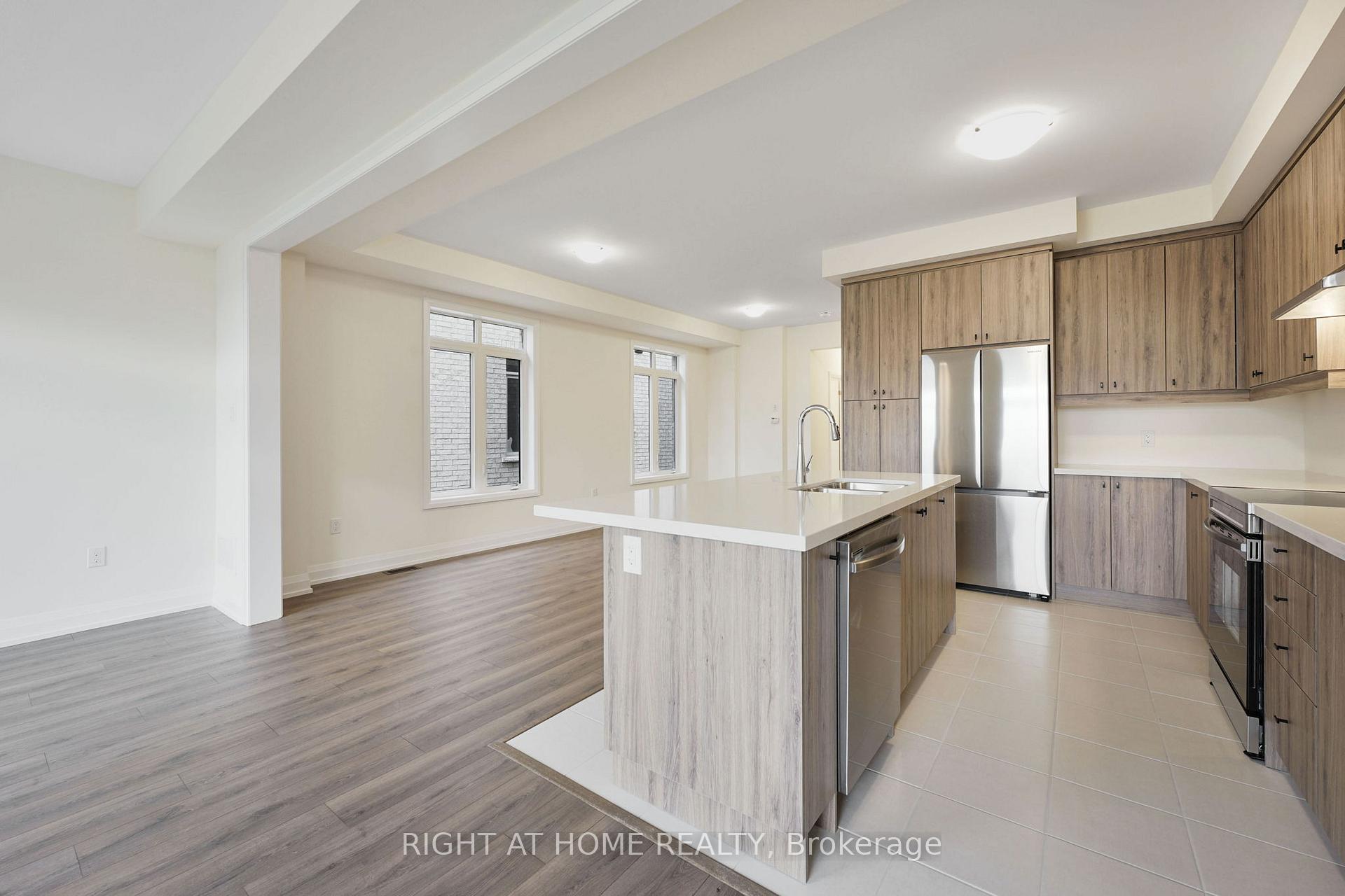 Photo 18 of 66 Bearberry Road, Springwater, Midhurst — HOMEH