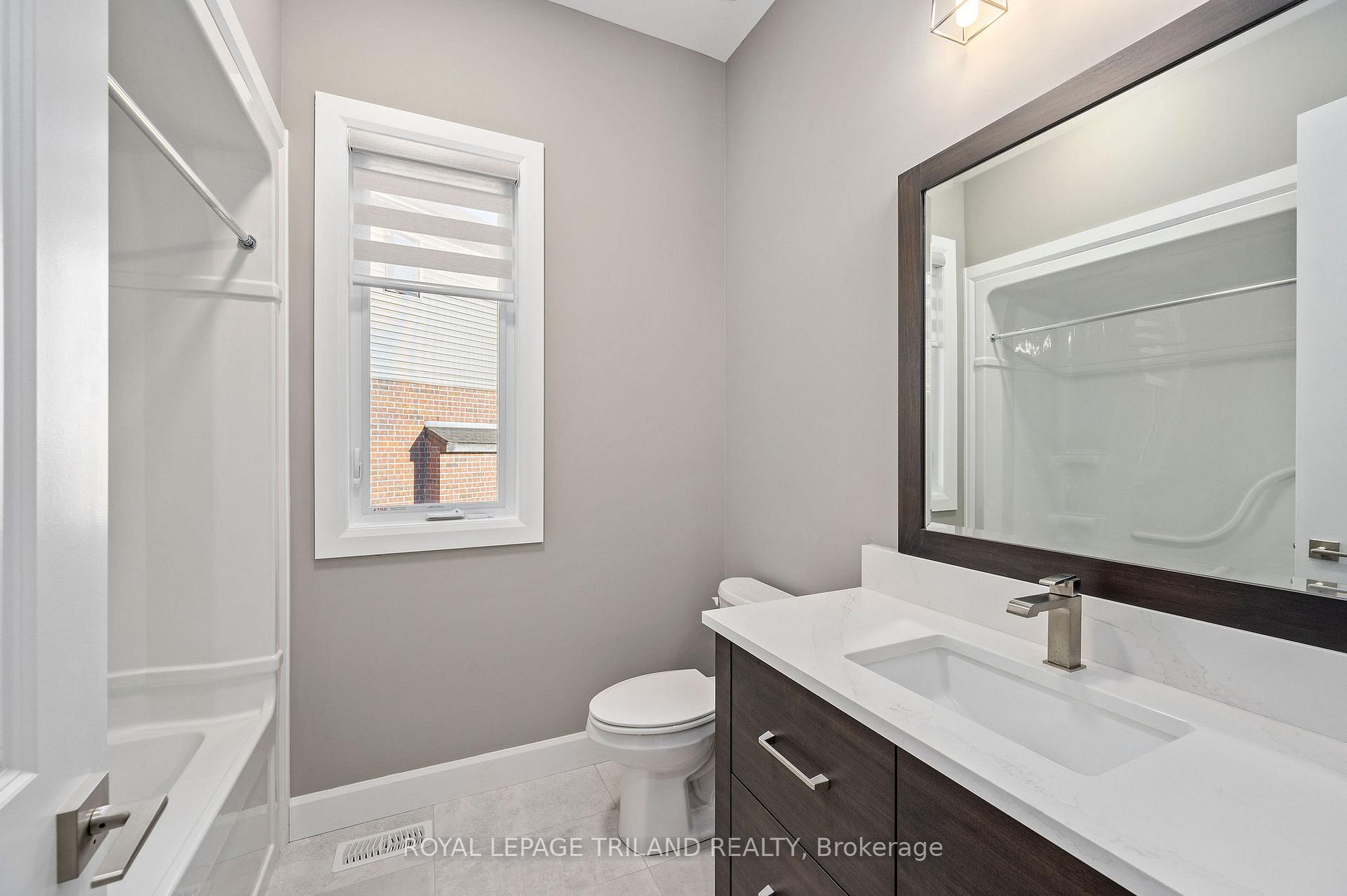 Photo 8 of 64 Acorn Trail, St. Thomas — HOMEH