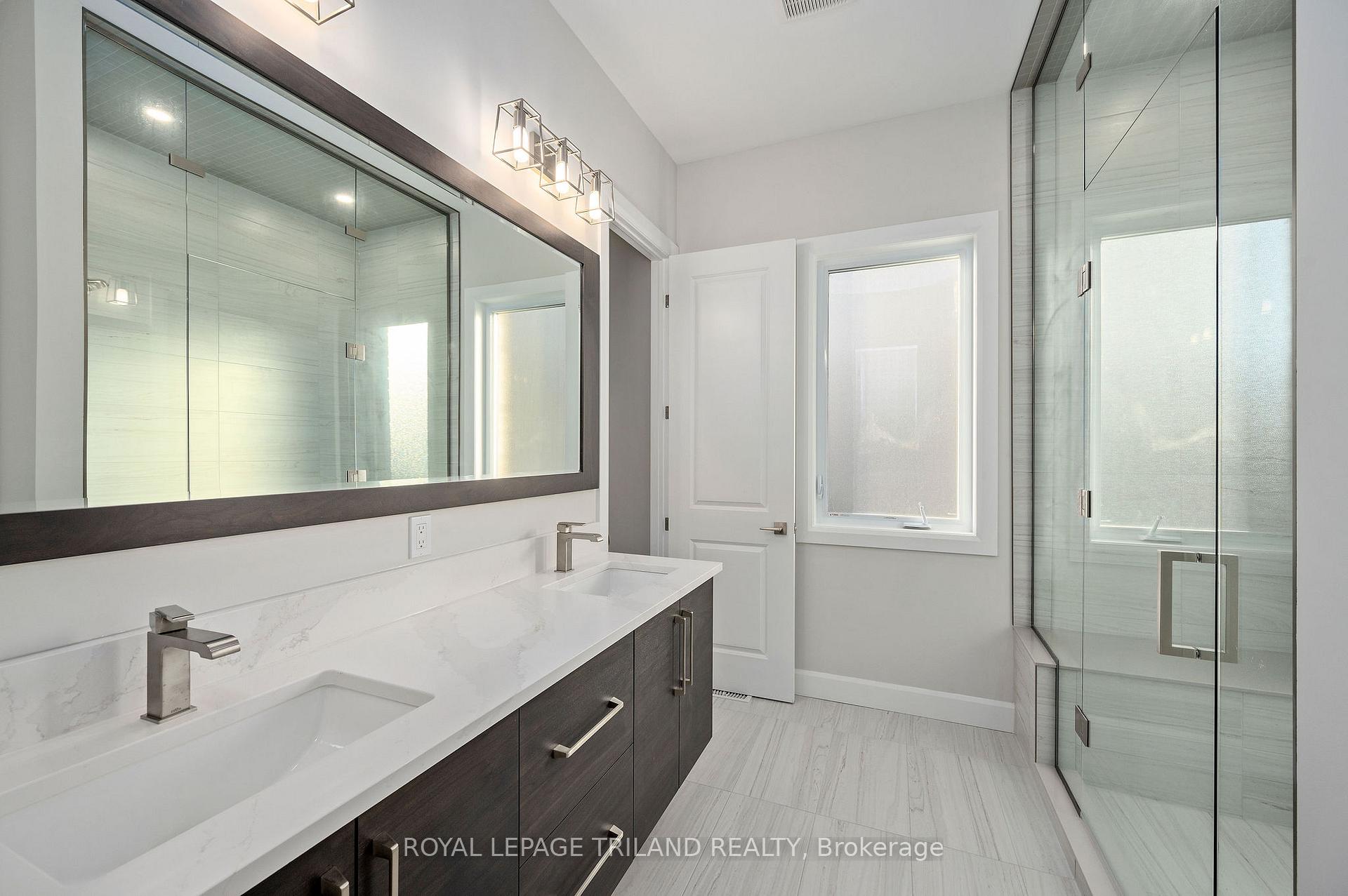 Photo 11 of 64 Acorn Trail, St. Thomas — HOMEH