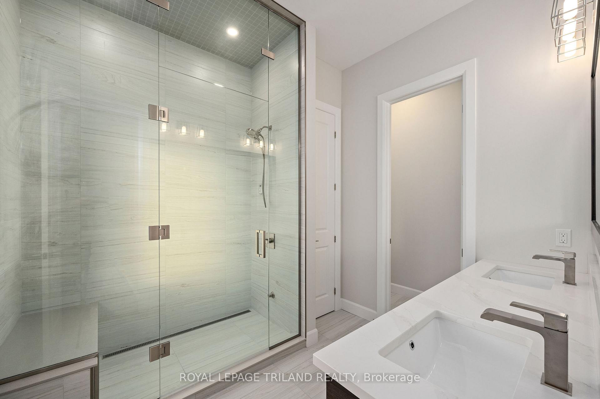 Photo 12 of 64 Acorn Trail, St. Thomas — HOMEH