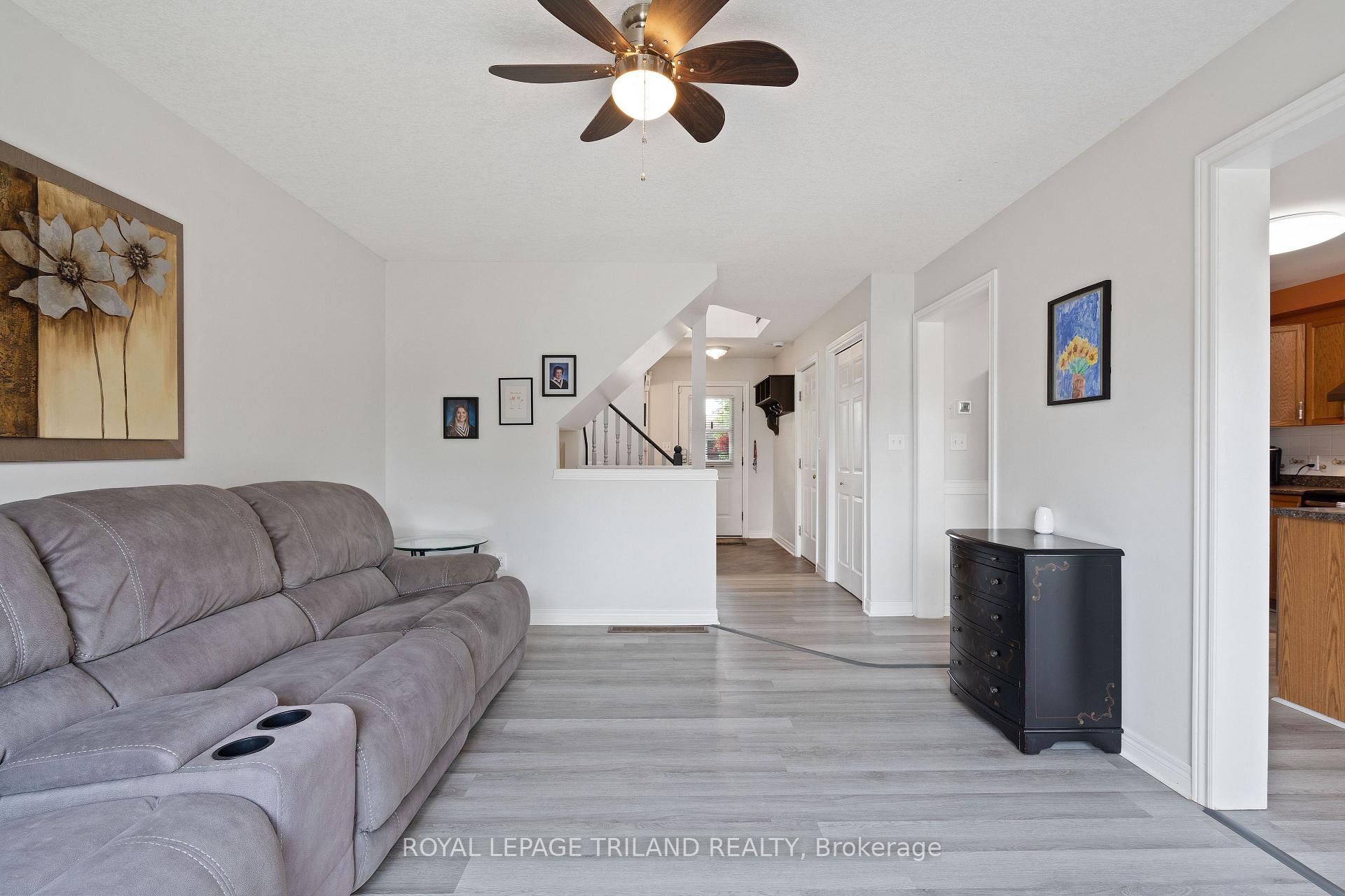 Photo 10 of 47 Carrie Crescent, St. Thomas — HOMEH