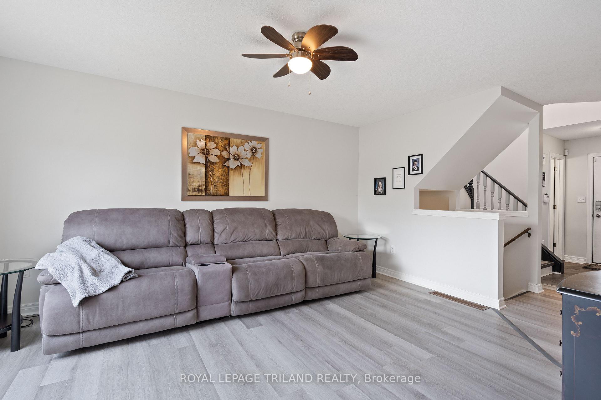 Photo 12 of 47 Carrie Crescent, St. Thomas — HOMEH