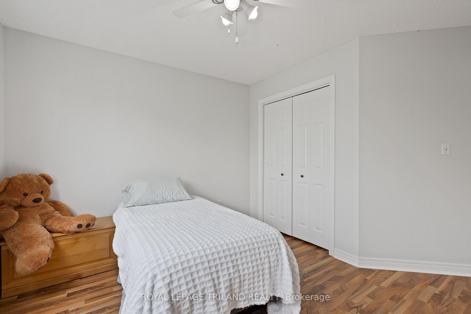 Photo 29 of 47 Carrie Crescent, St. Thomas — HOMEH
