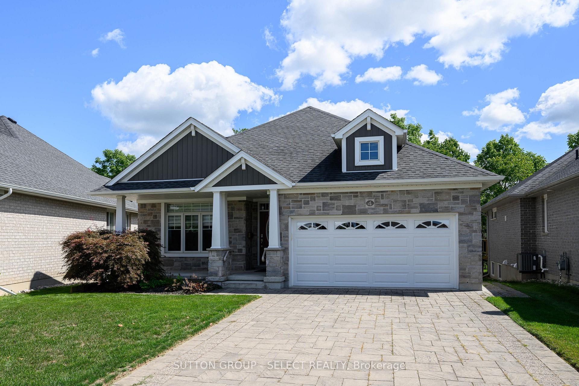 Photo 1 of 4 Deerfield Court, St. Thomas — HOMEH