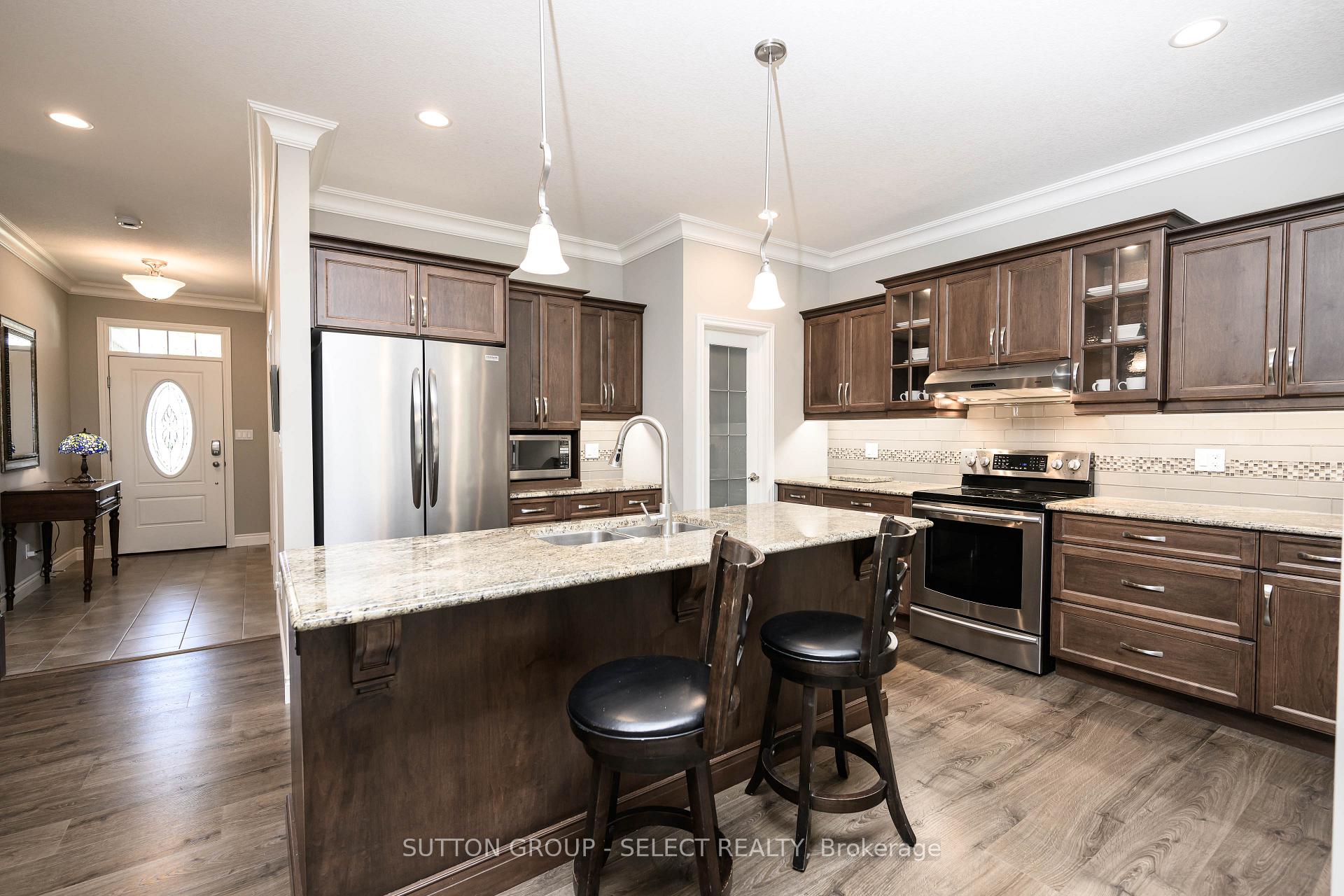 Photo 5 of 4 Deerfield Court, St. Thomas — HOMEH