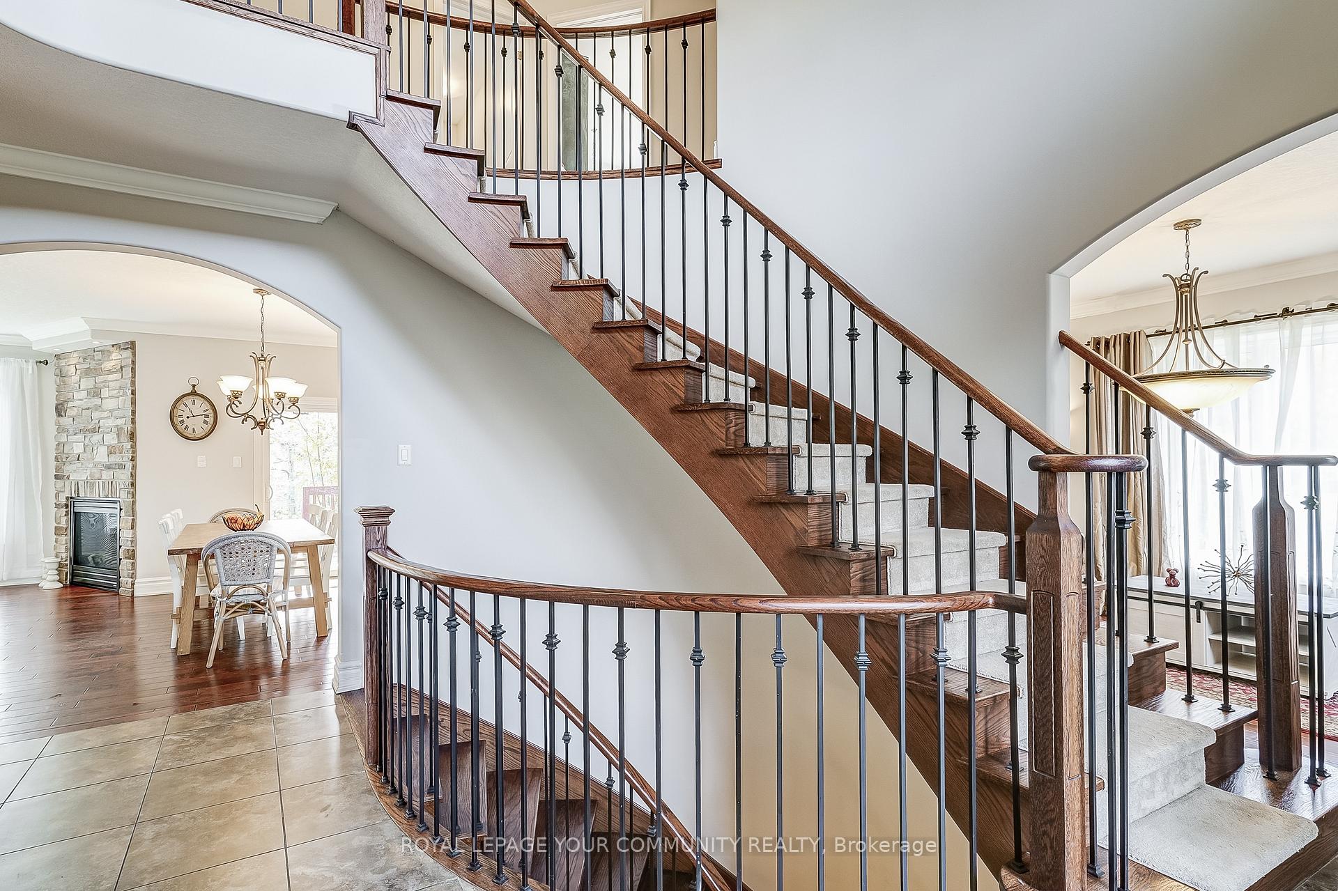 Photo 5 of 49 Heatherwood Drive, Springwater, Midhurst — HOMEH