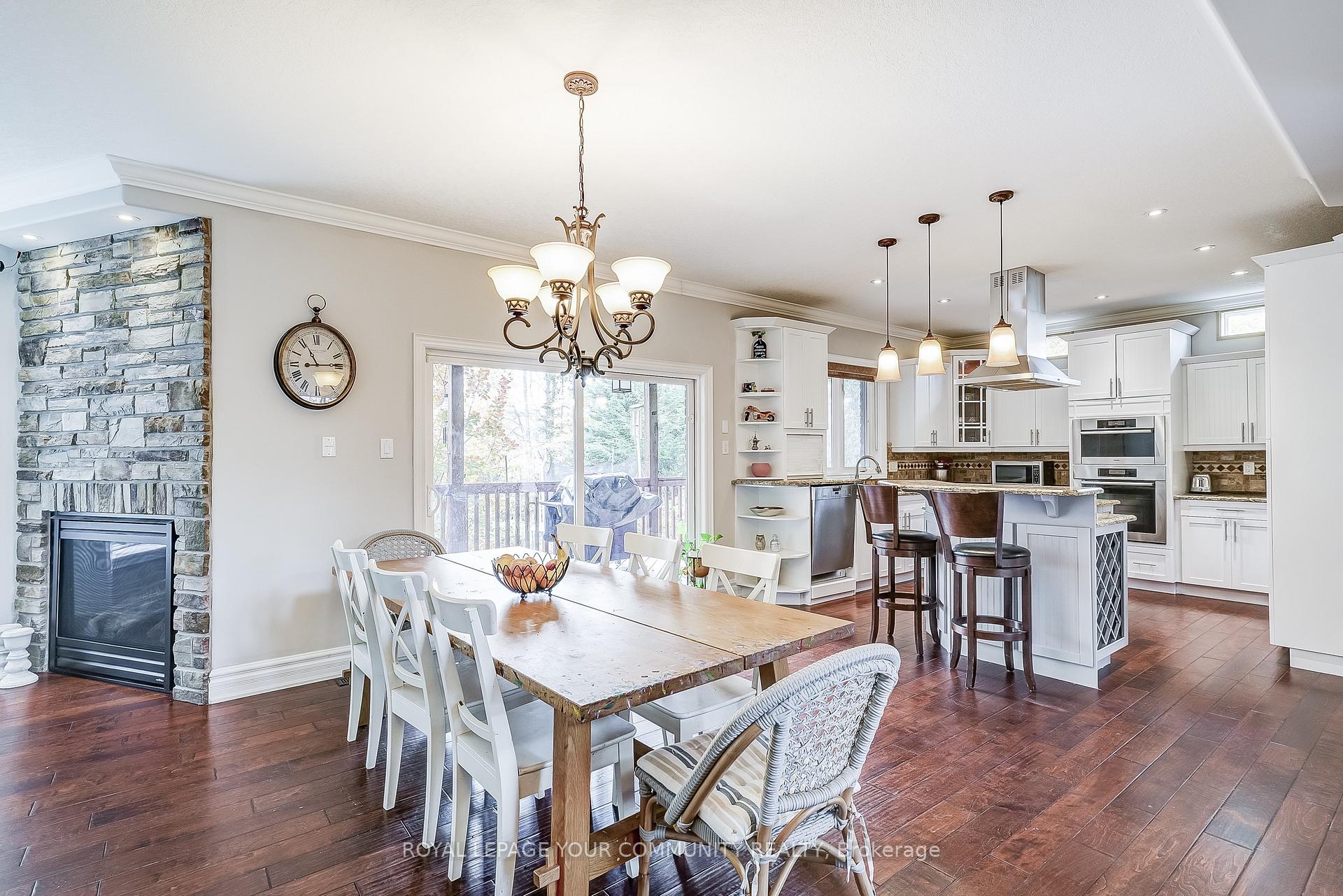 Photo 8 of 49 Heatherwood Drive, Springwater, Midhurst — HOMEH