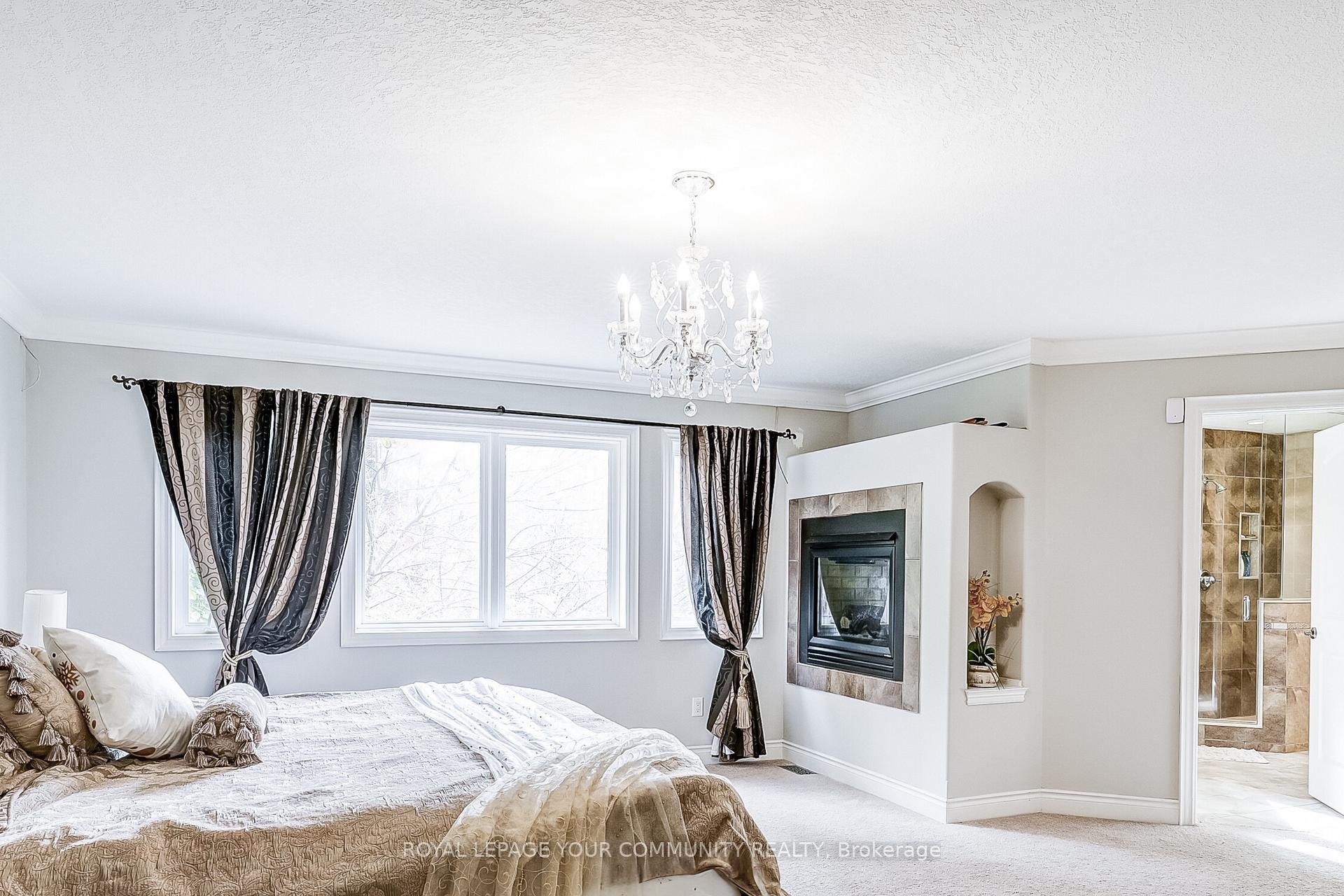 Photo 17 of 49 Heatherwood Drive, Springwater, Midhurst — HOMEH