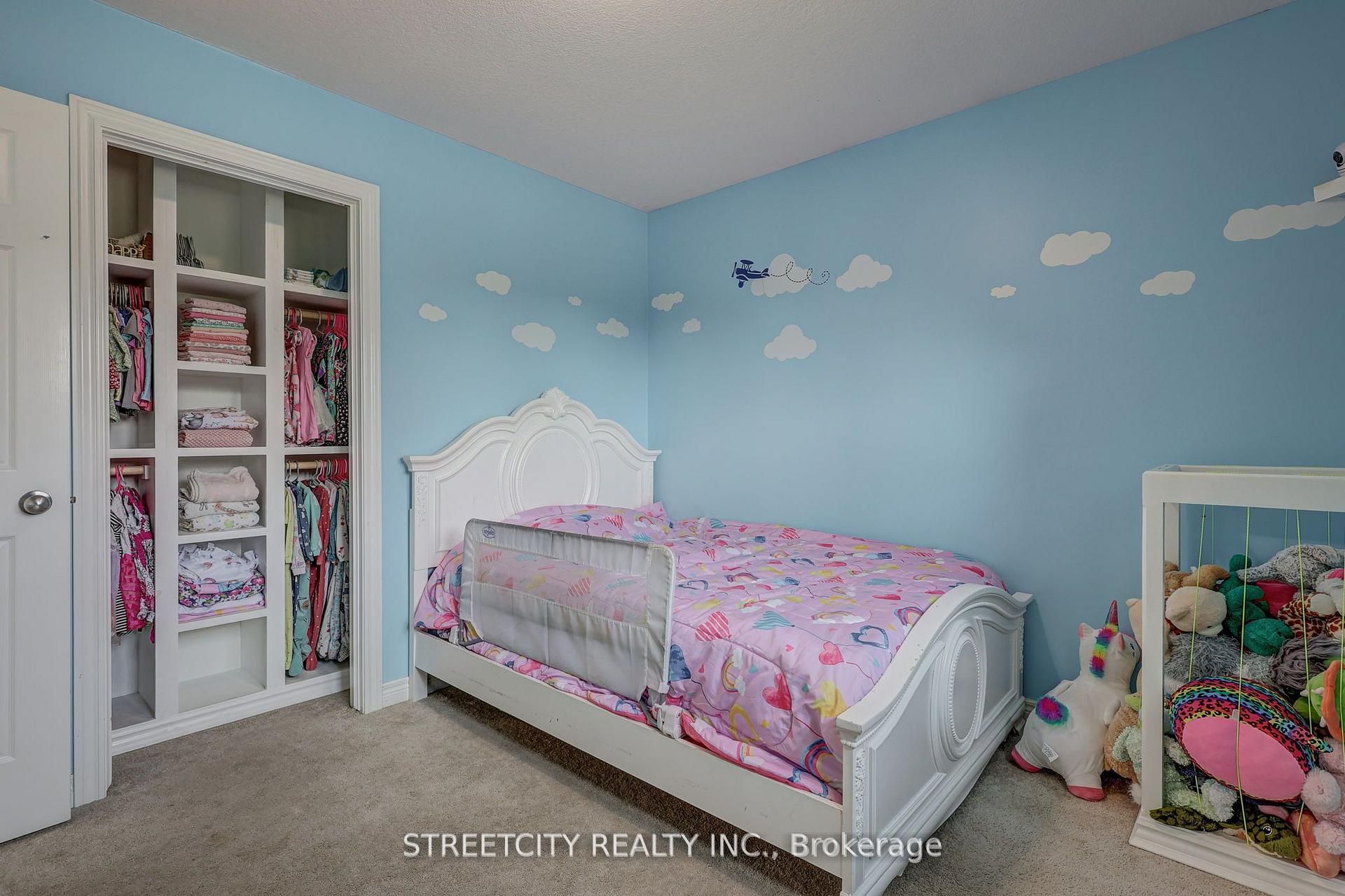 Photo 27 of 61 Meadowvale Drive, St. Thomas — HOMEH