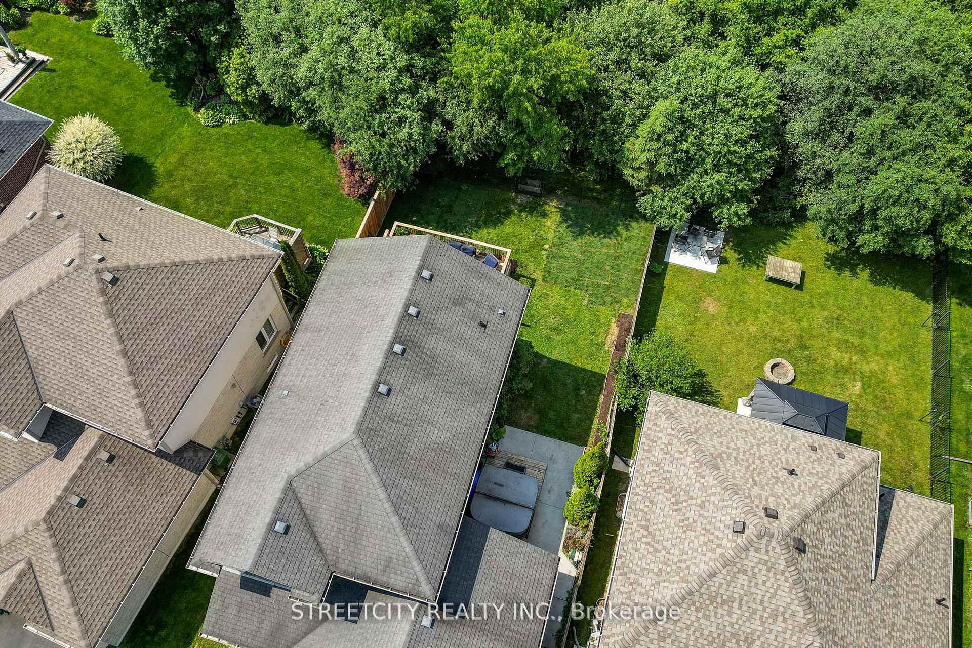 Photo 50 of 61 Meadowvale Drive, St. Thomas — HOMEH
