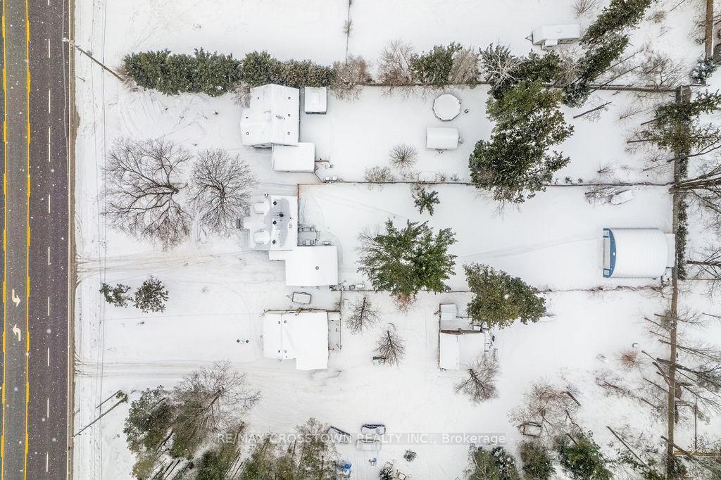Photo 40 of 1089 Bayfield Street N, Springwater, Midhurst — HOMEH