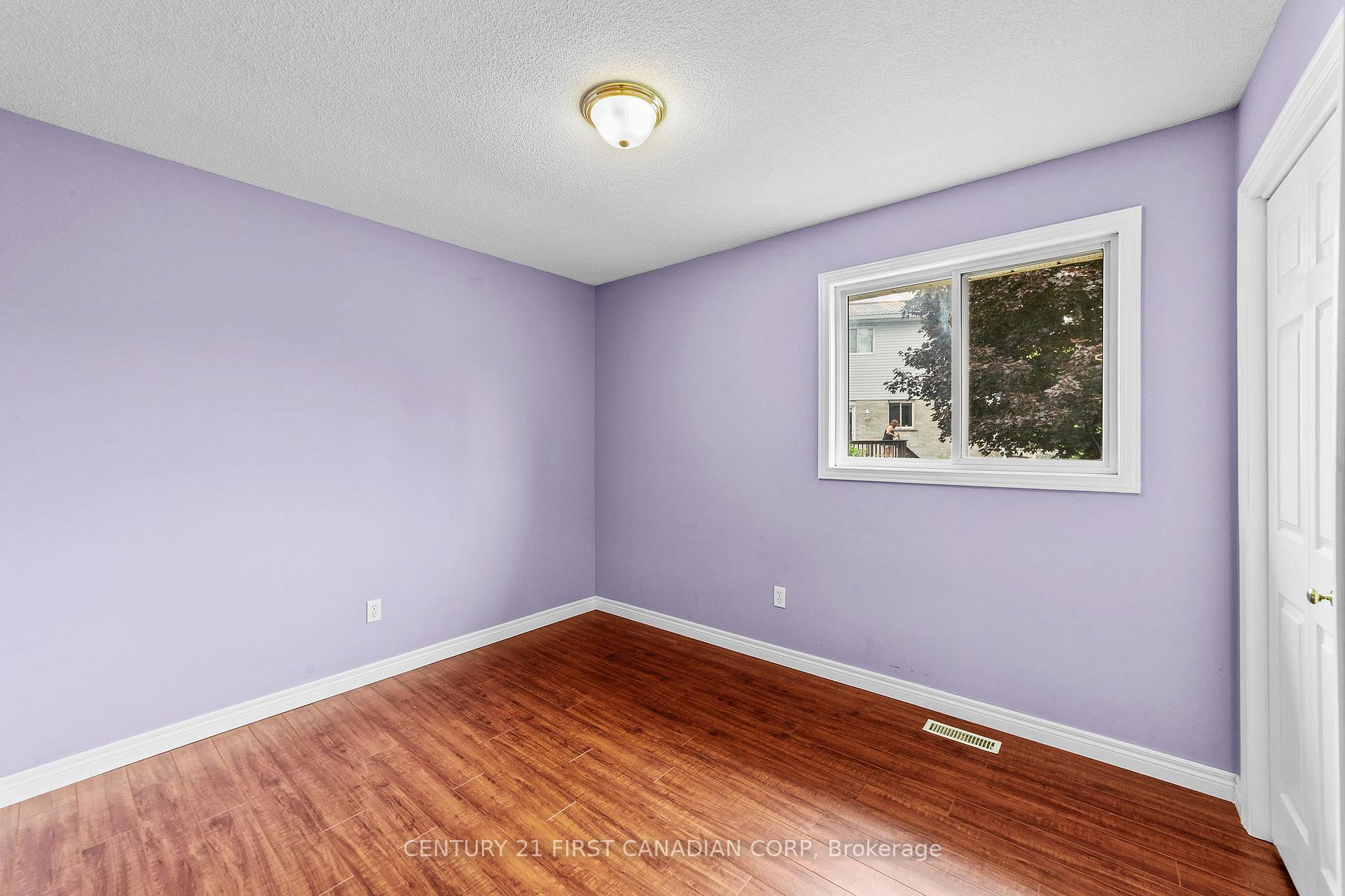 Photo 20 of 7 Sifton Drive, St. Thomas — HOMEH